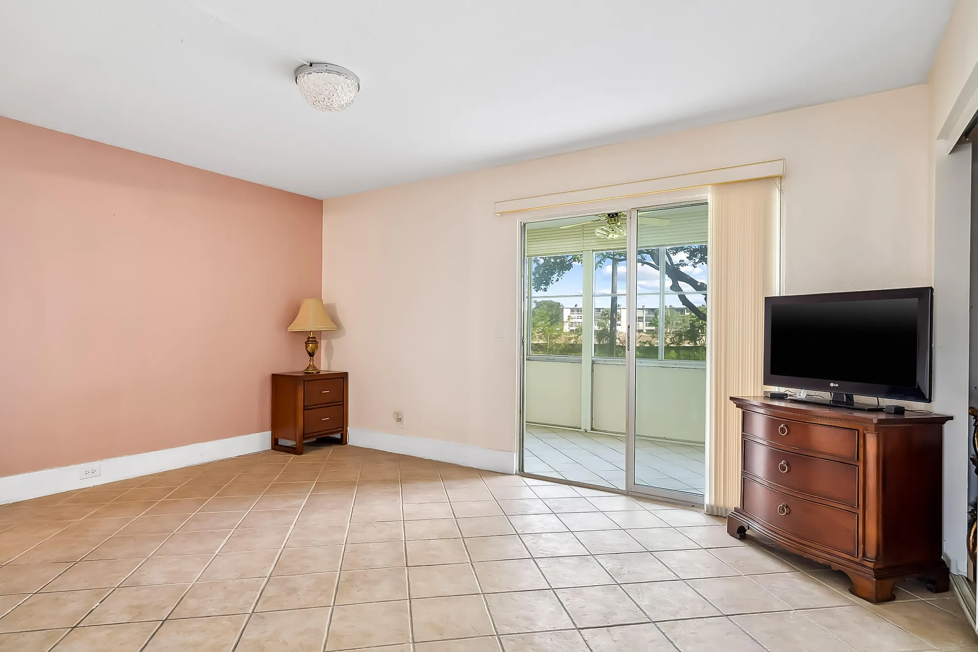 Property Slideshow image 23 of 46 | 127 southampton b # 127, West Palm Beach, FL, 33417