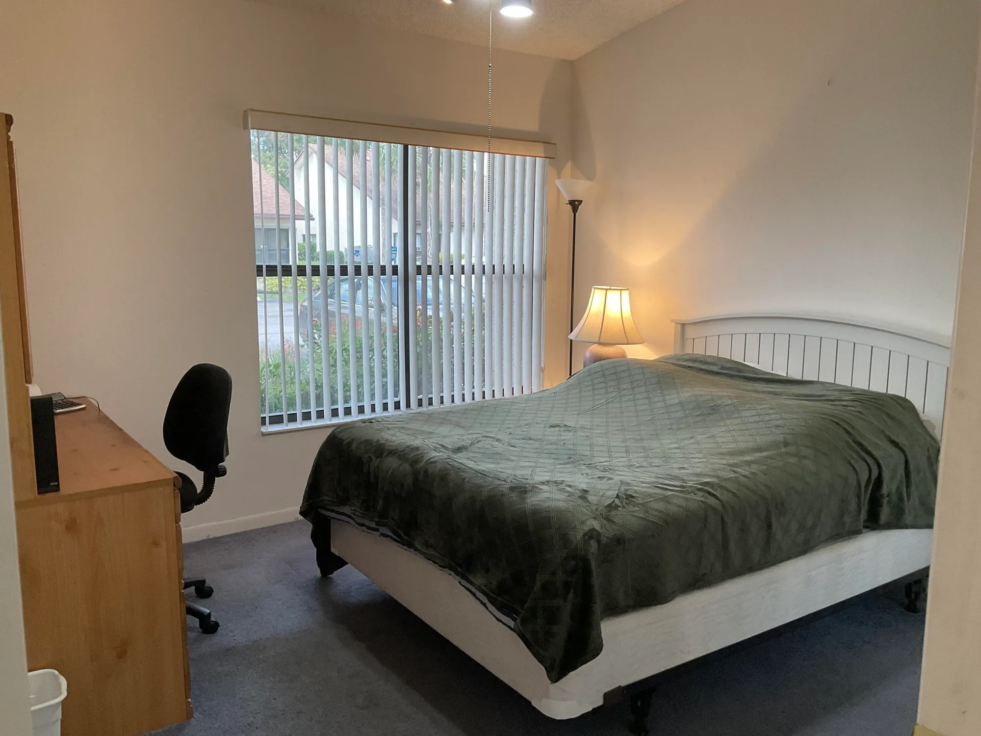 Property Slideshow image 14 of 34 | 3898 vine tree trl b, Lake Worth, FL, 33467