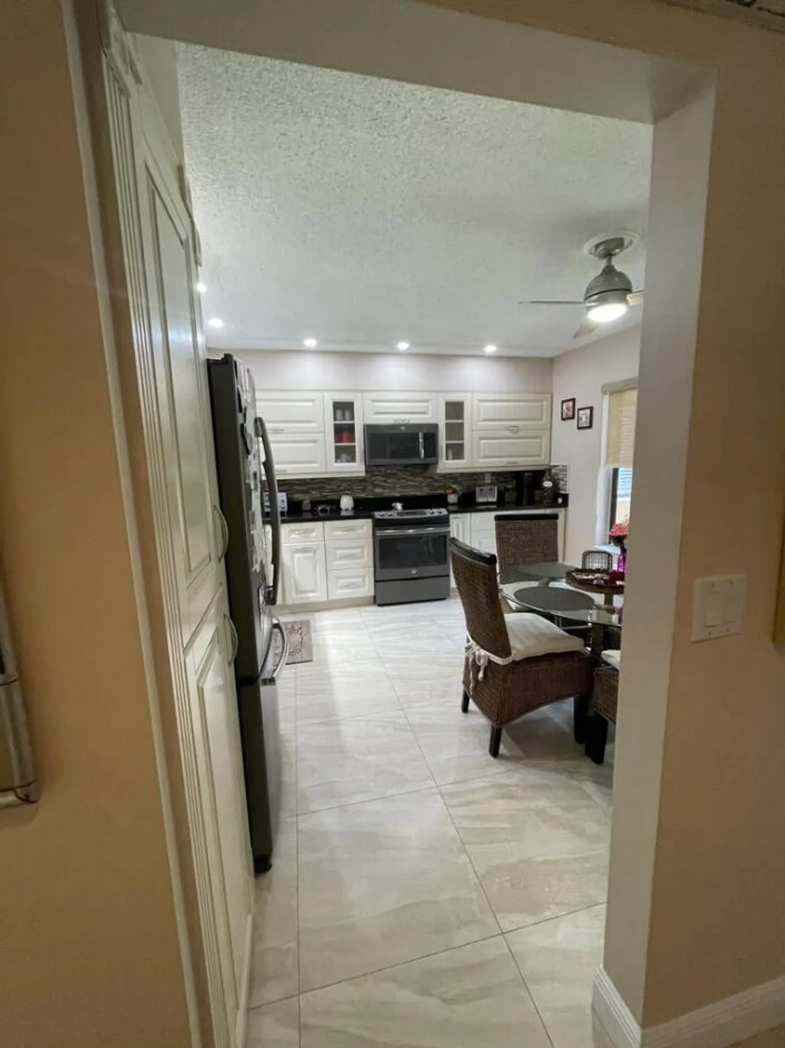 Property Slideshow image 2 of 35 | 11282 green lake dr apt 202, Boynton Beach, FL, 33437