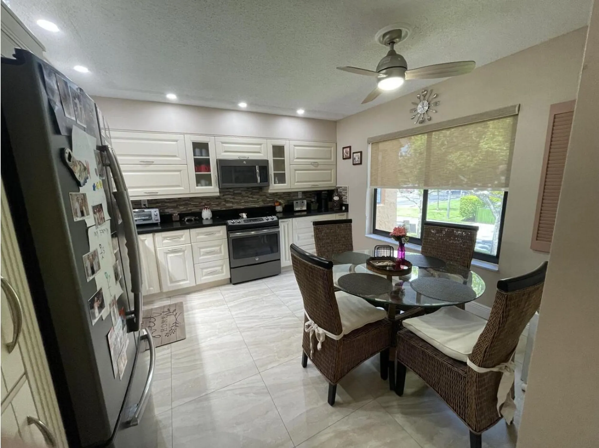 Property Slideshow image 3 of 35 | 11282 green lake dr apt 202, Boynton Beach, FL, 33437