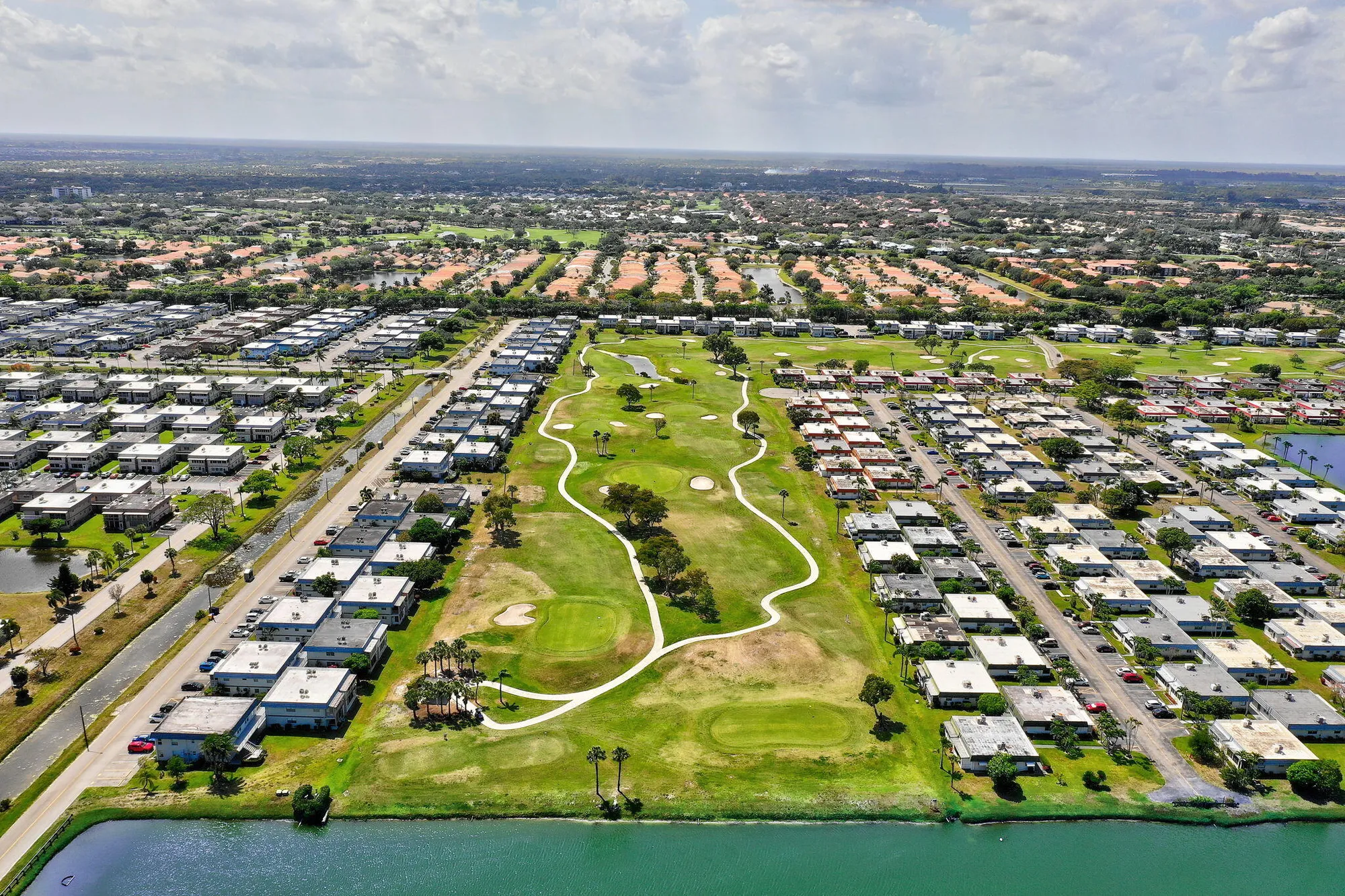 Property Slideshow image 32 of 35 | 8 valencia a, Delray Beach, FL, 33446