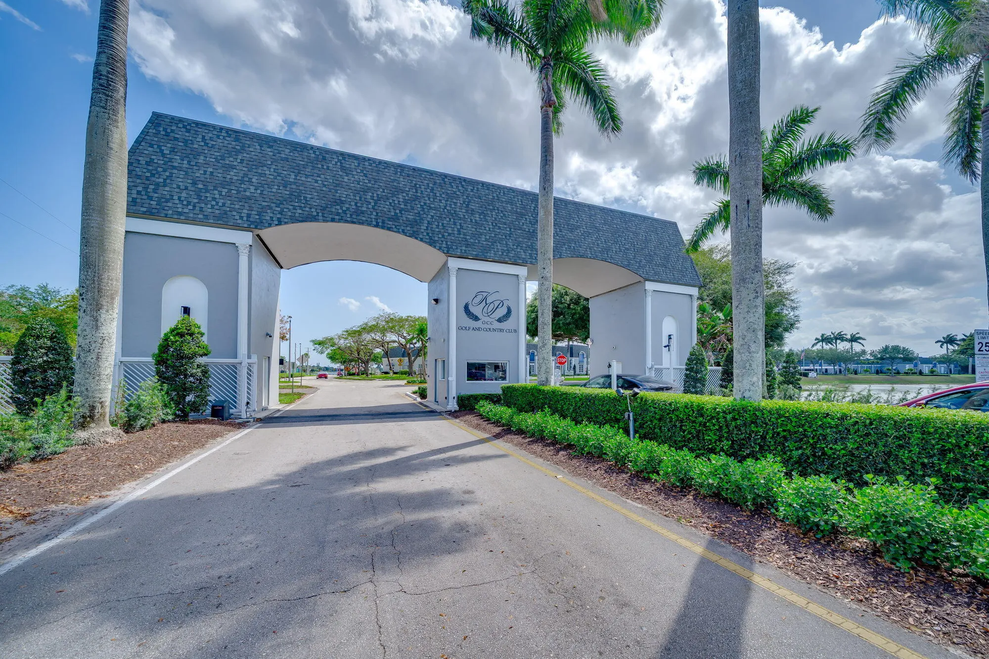 Property Slideshow image 7 of 35 | 8 valencia a, Delray Beach, FL, 33446