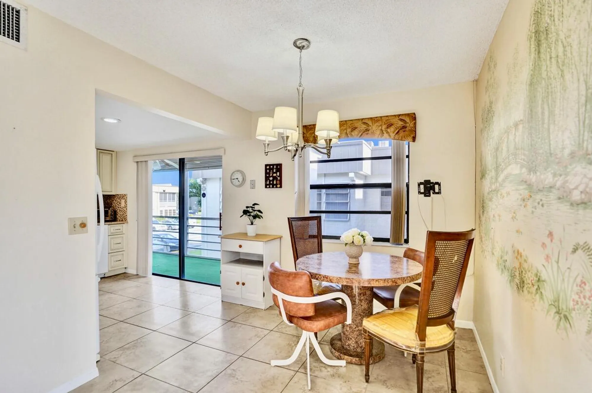 Property Slideshow image 8 of 46 | 475 piedmont j, Delray Beach, FL, 33484