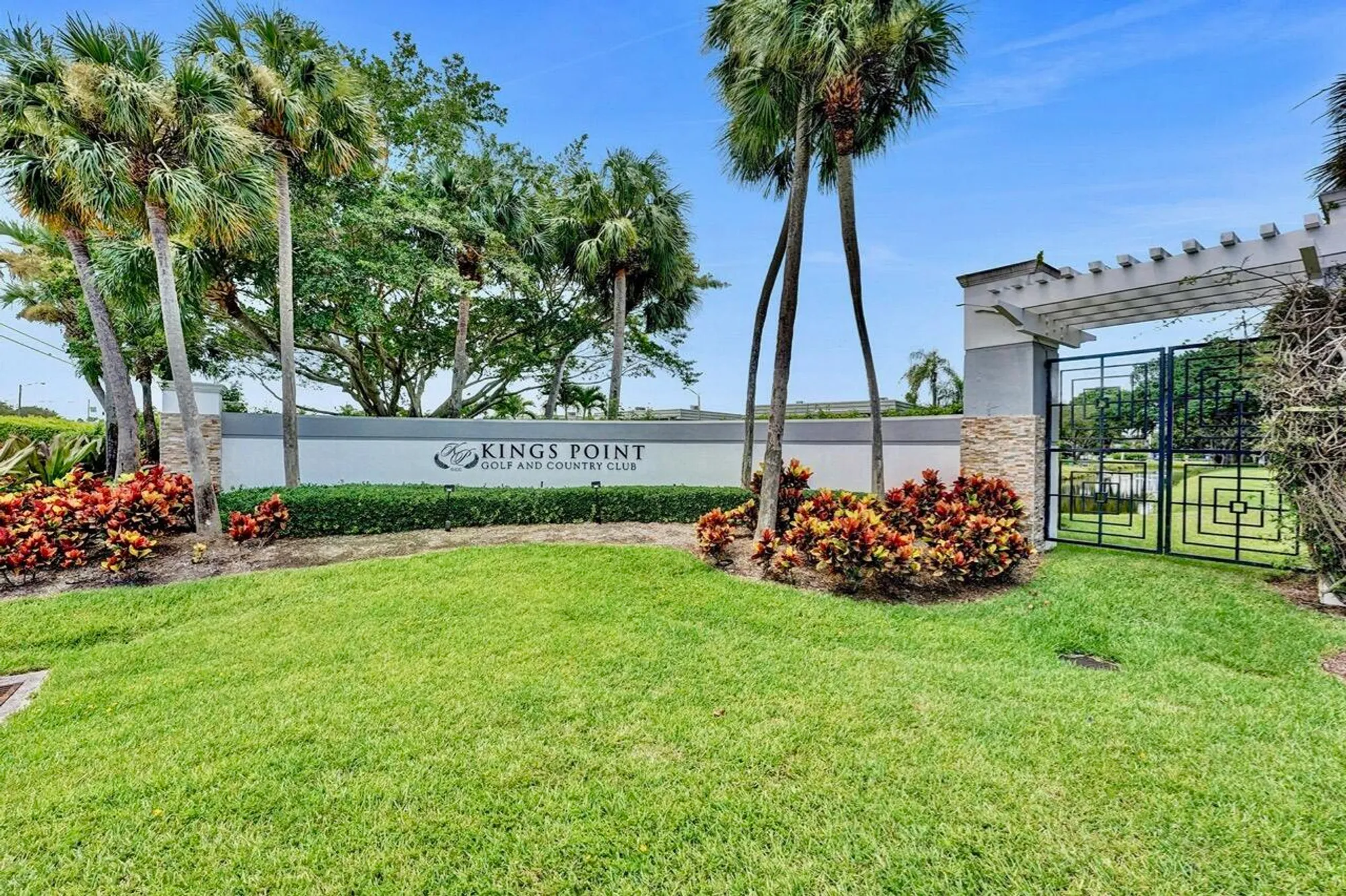 Property Slideshow image 43 of 46 | 475 piedmont j, Delray Beach, FL, 33484