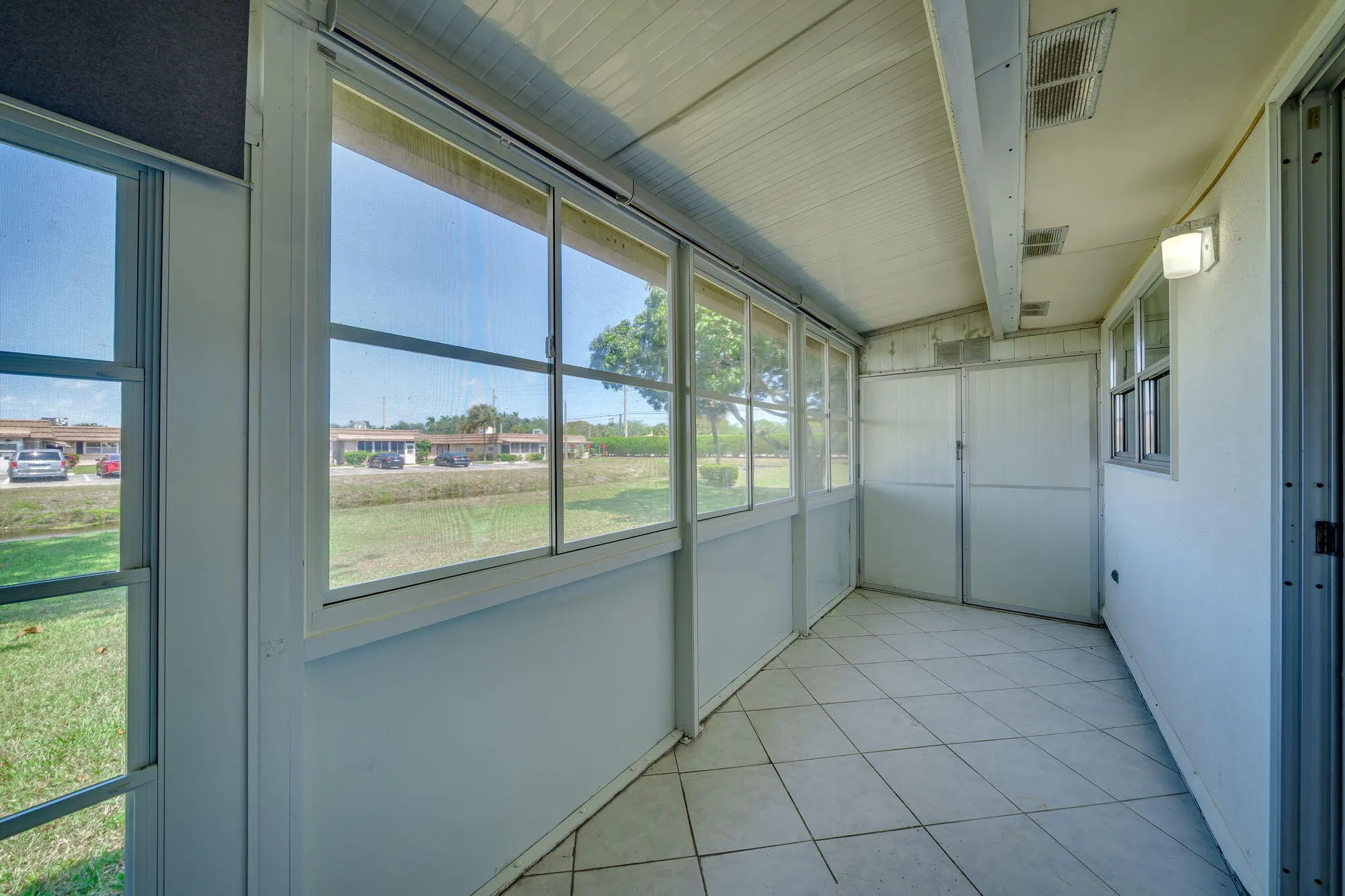 Property Slideshow image 22 of 35 | 8 valencia a, Delray Beach, FL, 33446