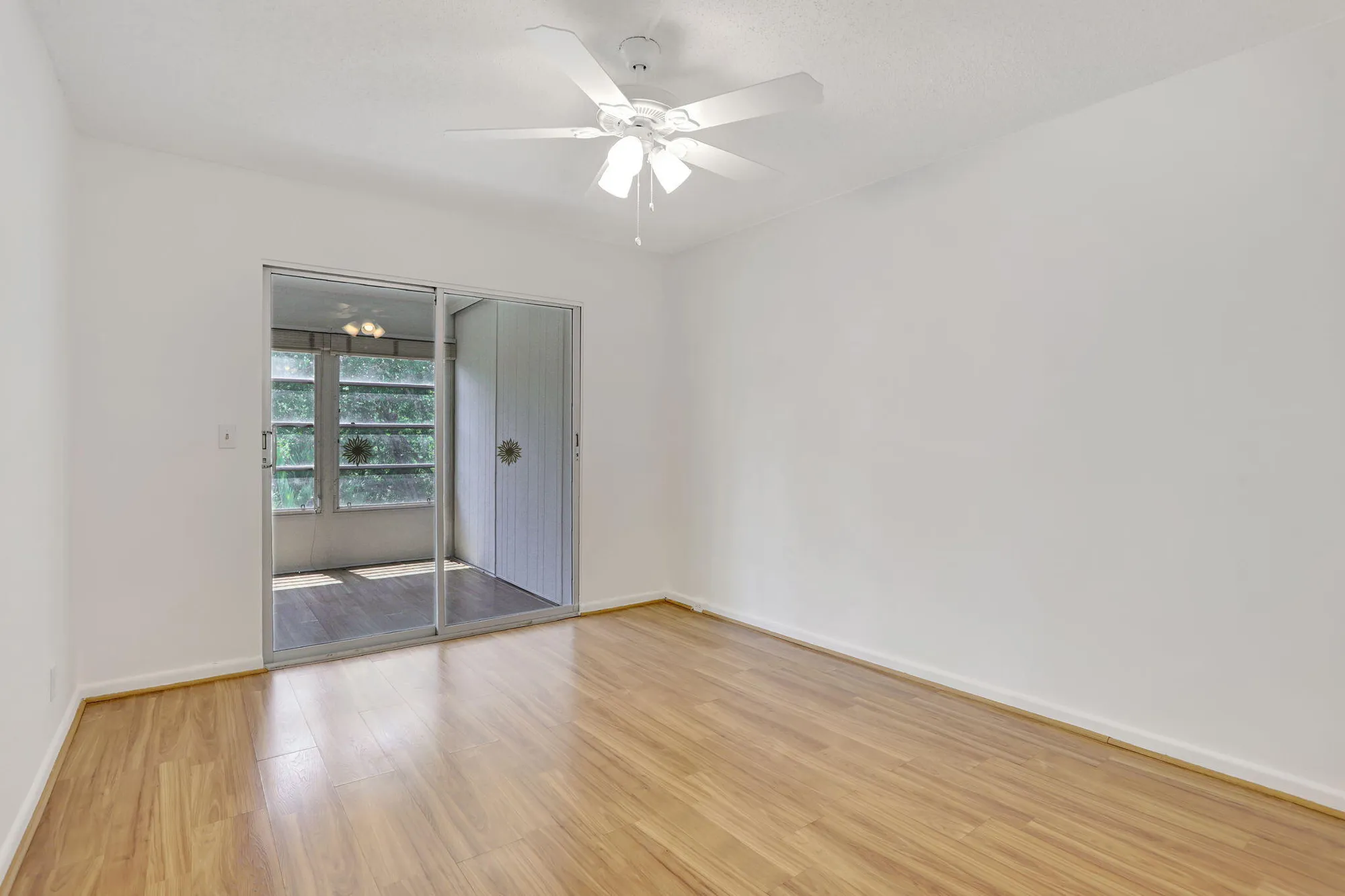 Property Slideshow image 10 of 34 | 3034 oakridge d, Deerfield Beach, FL, 33442