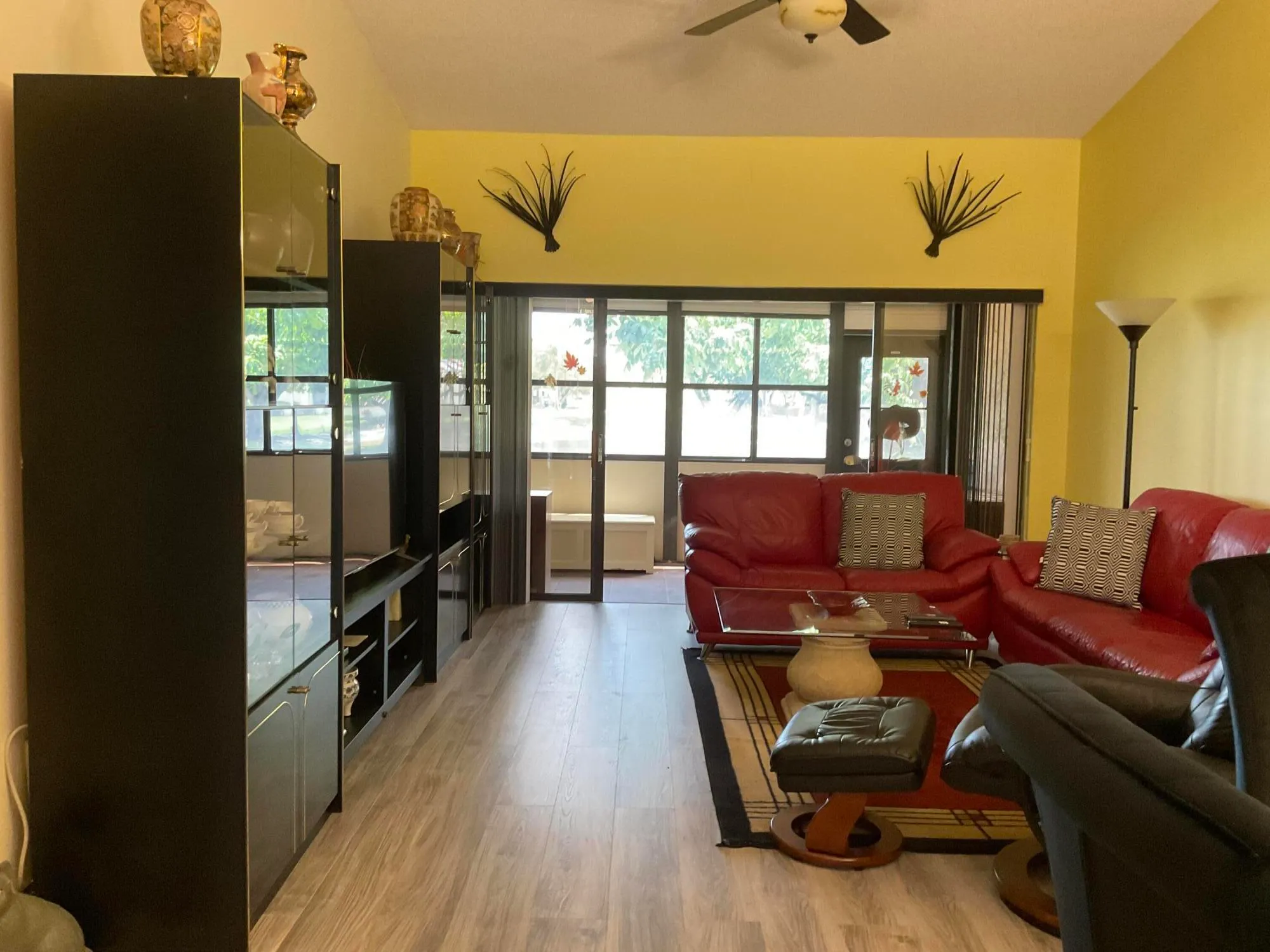 Property Slideshow image 10 of 34 | 3898 vine tree trl b, Lake Worth, FL, 33467