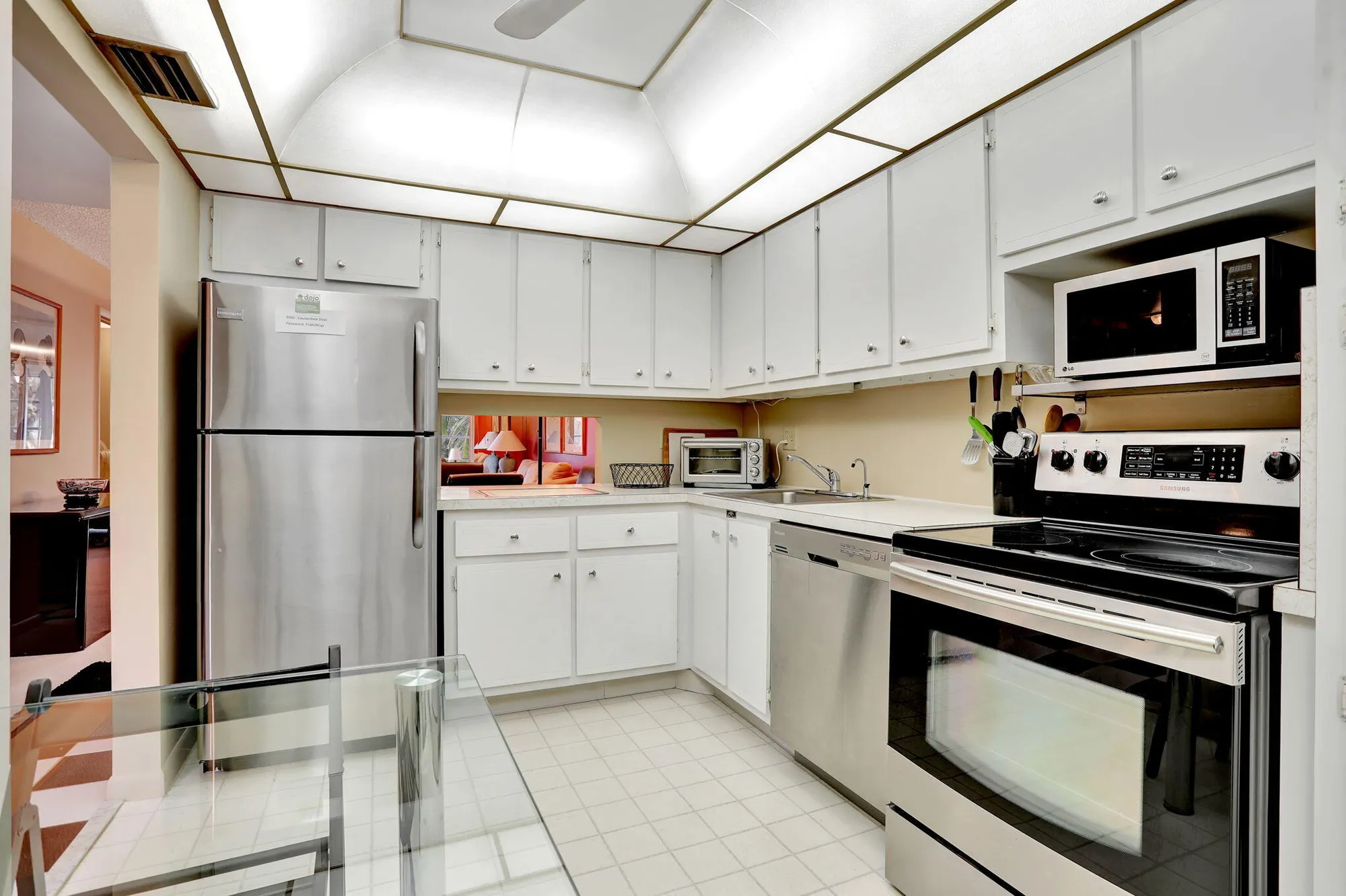 Property Slideshow image 10 of 61 | 2951 nw 46th ave 201, Lauderdale Lakes, FL, 33313