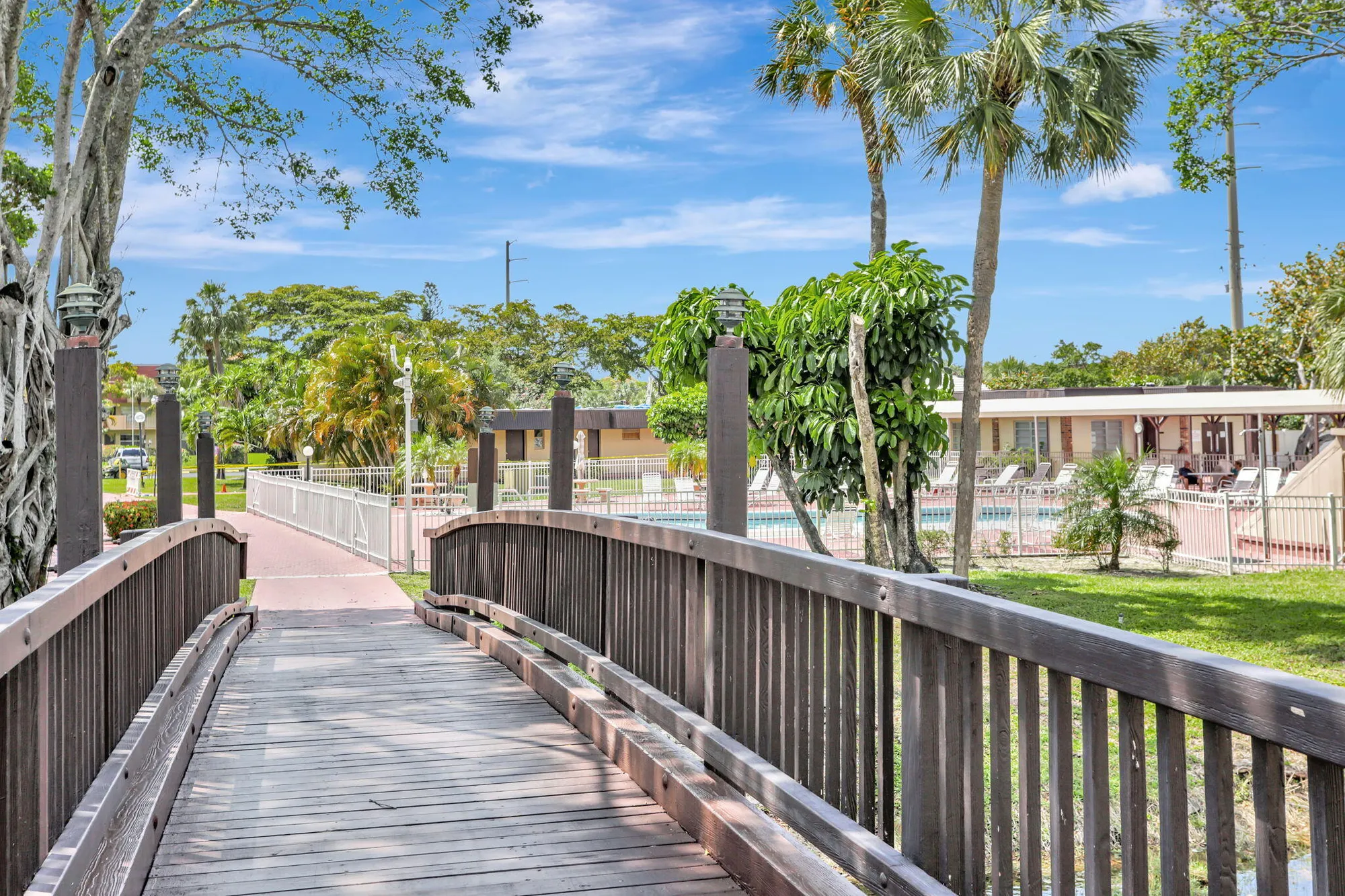 Property Slideshow image 33 of 68 | 3051 nw 46th ave 406, Lauderdale Lakes, FL, 33313