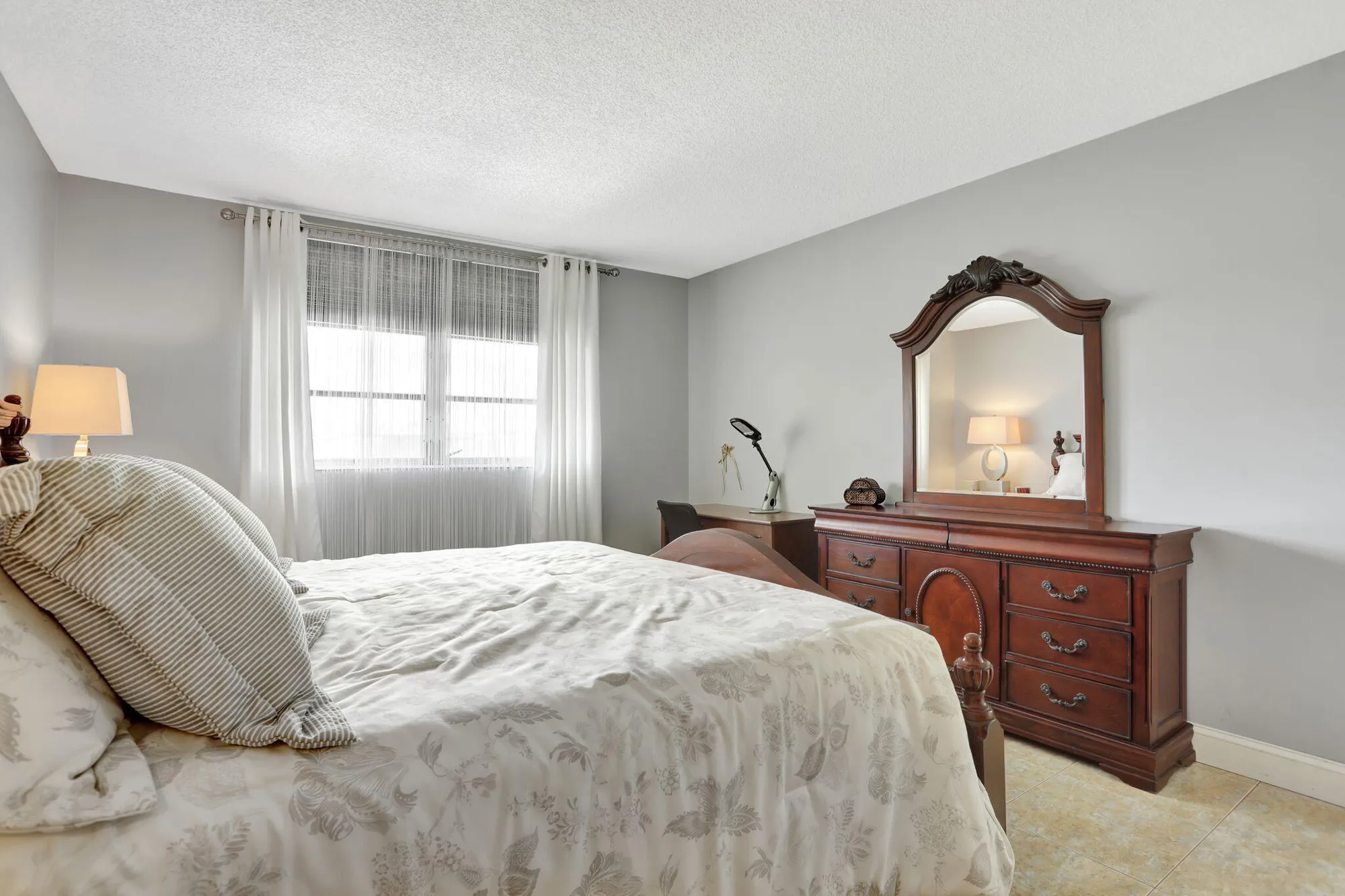 Property Slideshow image 18 of 68 | 3051 nw 46th ave 406, Lauderdale Lakes, FL, 33313