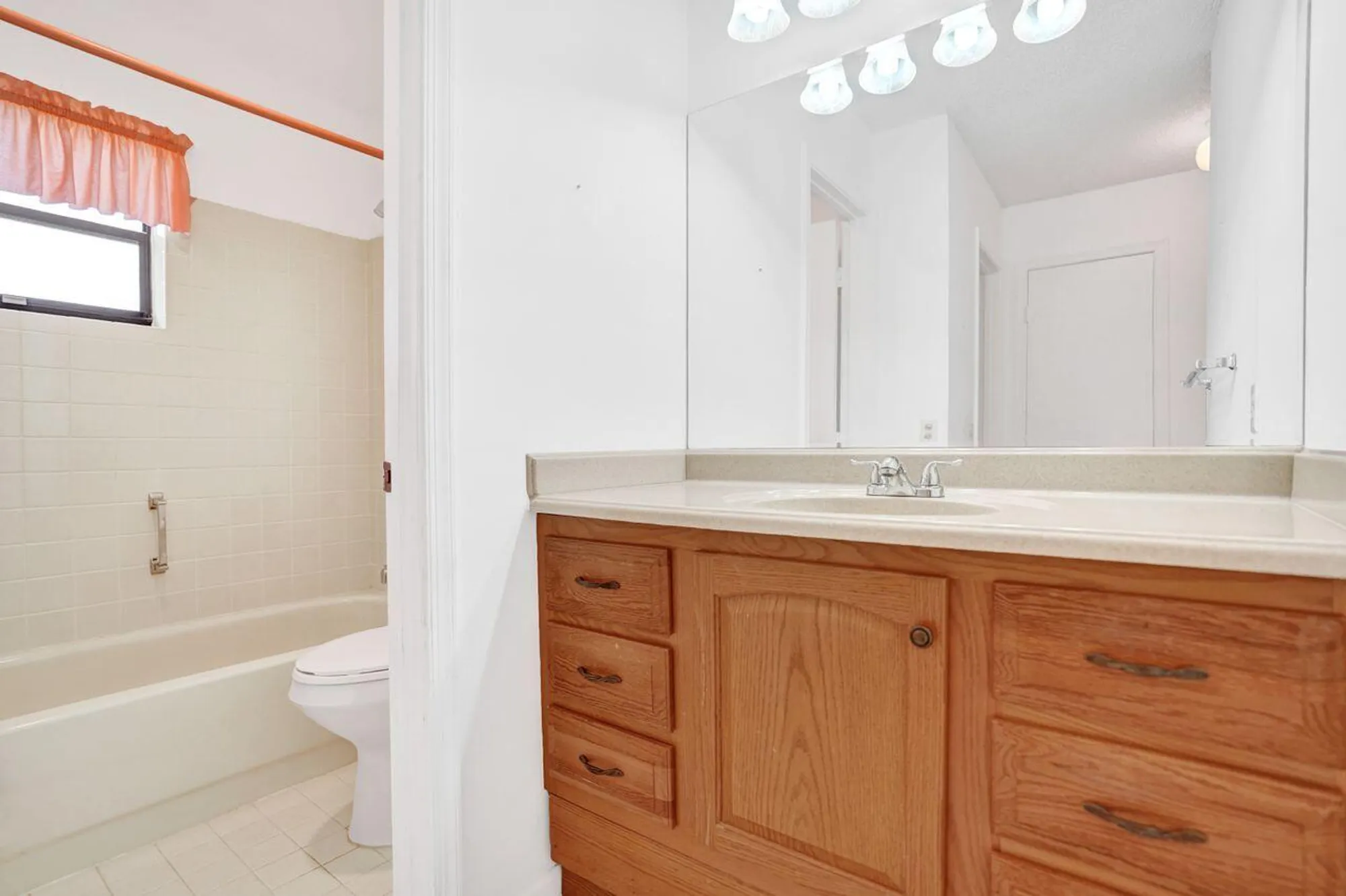 Property Slideshow image 14 of 24 | 4655 mahoe tree pl a, Boynton Beach, FL, 33436