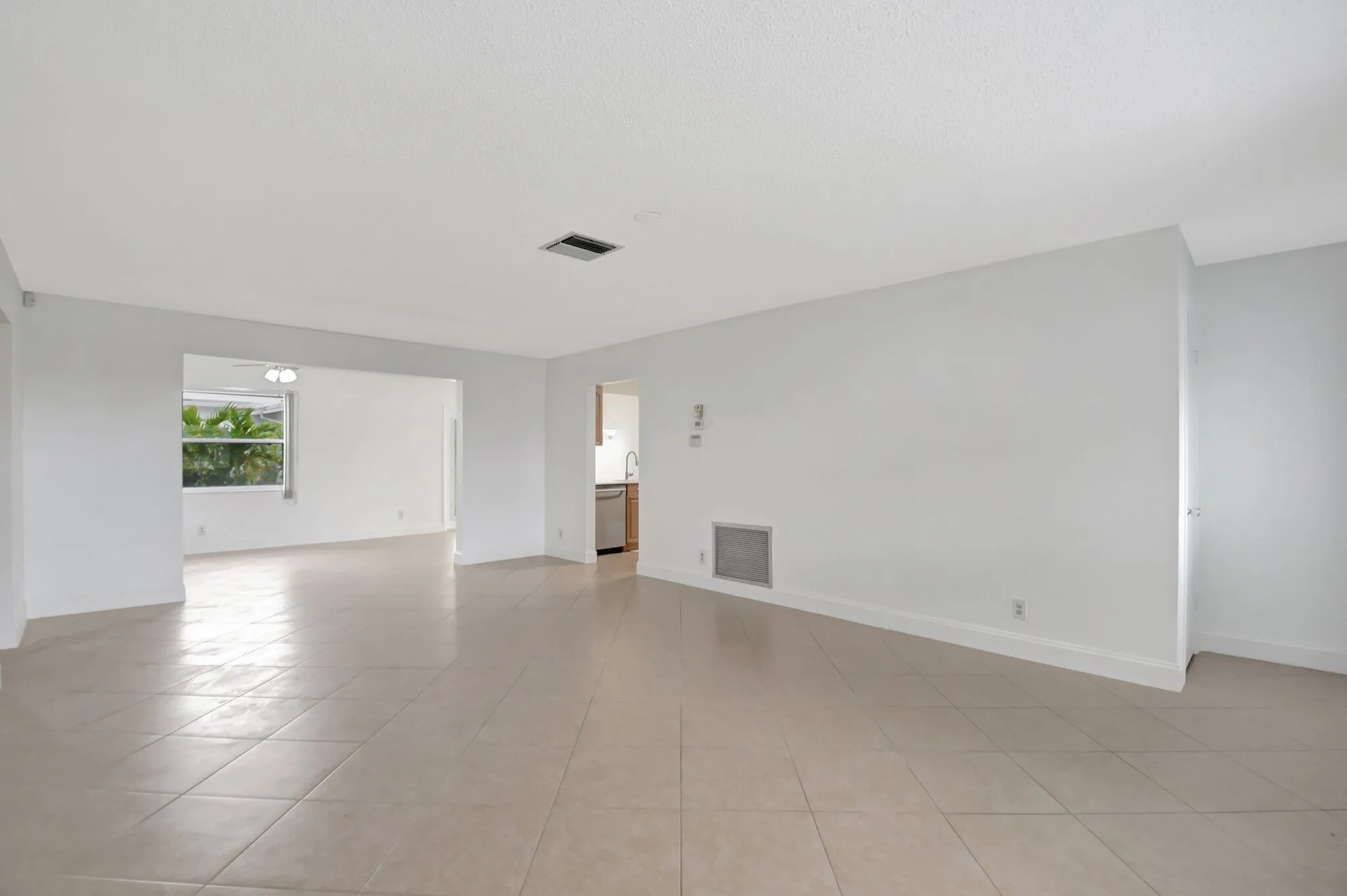Property Slideshow image 7 of 48 | 1902 sw 22nd ave, Boynton Beach, FL, 33426