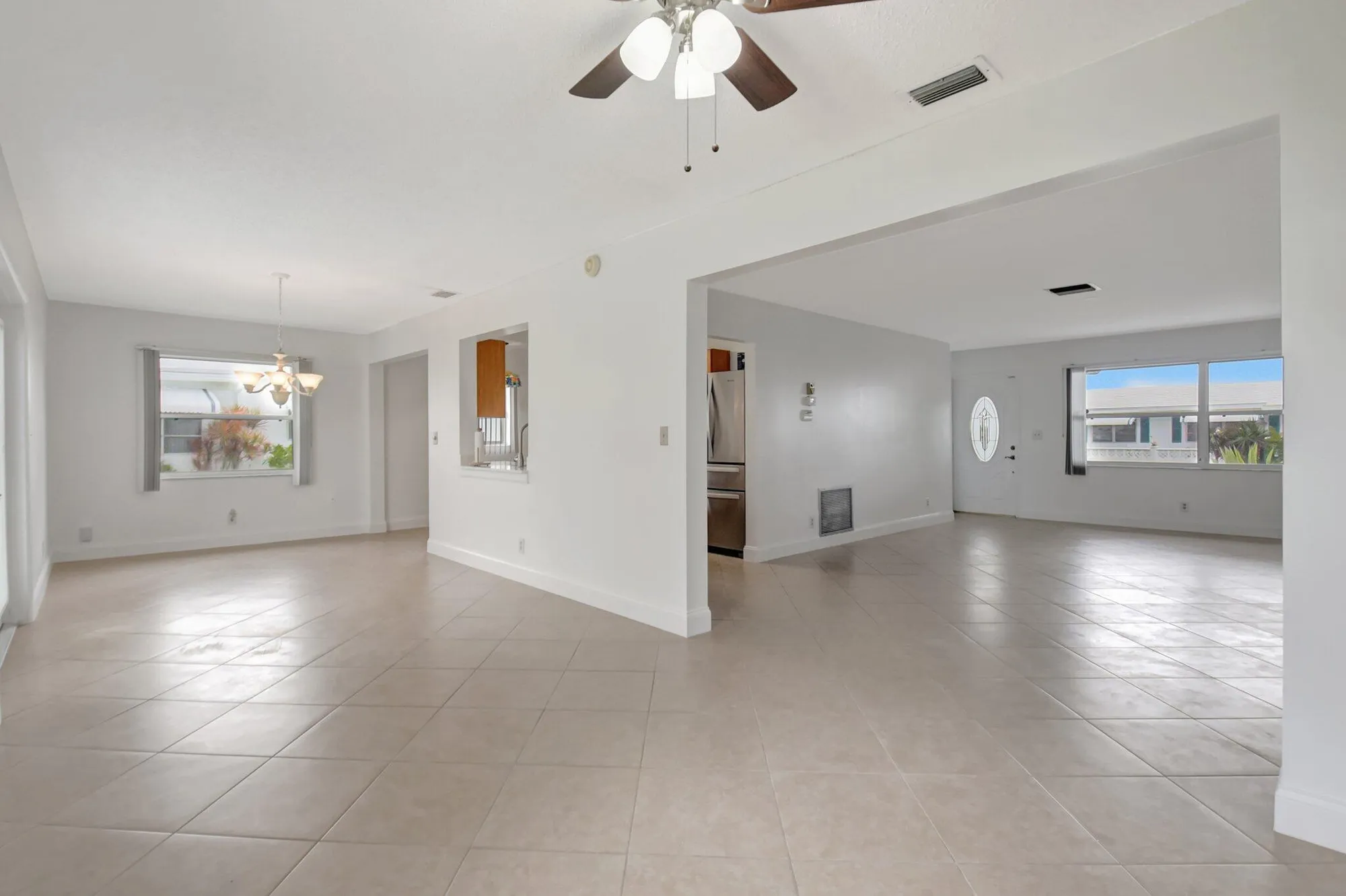 Property Slideshow image 18 of 48 | 1902 sw 22nd ave, Boynton Beach, FL, 33426