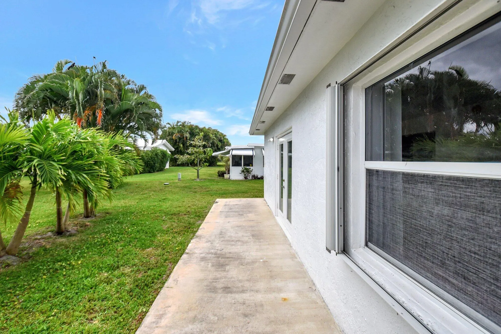 Property Slideshow image 33 of 48 | 1902 sw 22nd ave, Boynton Beach, FL, 33426