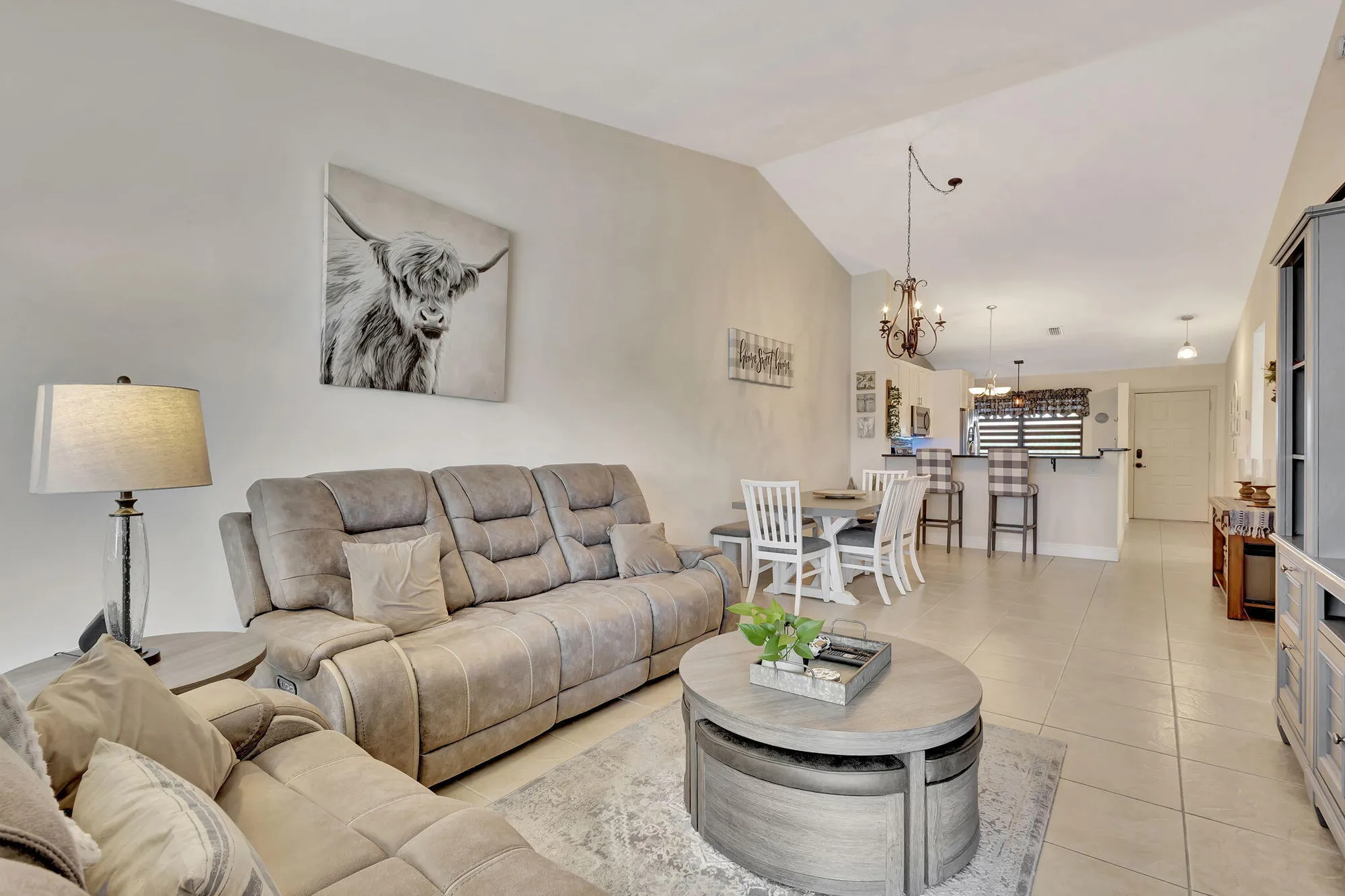 Property Slideshow image 16 of 33 | 4693 lucerne lakes blvd 203, Lake Worth, FL, 33467