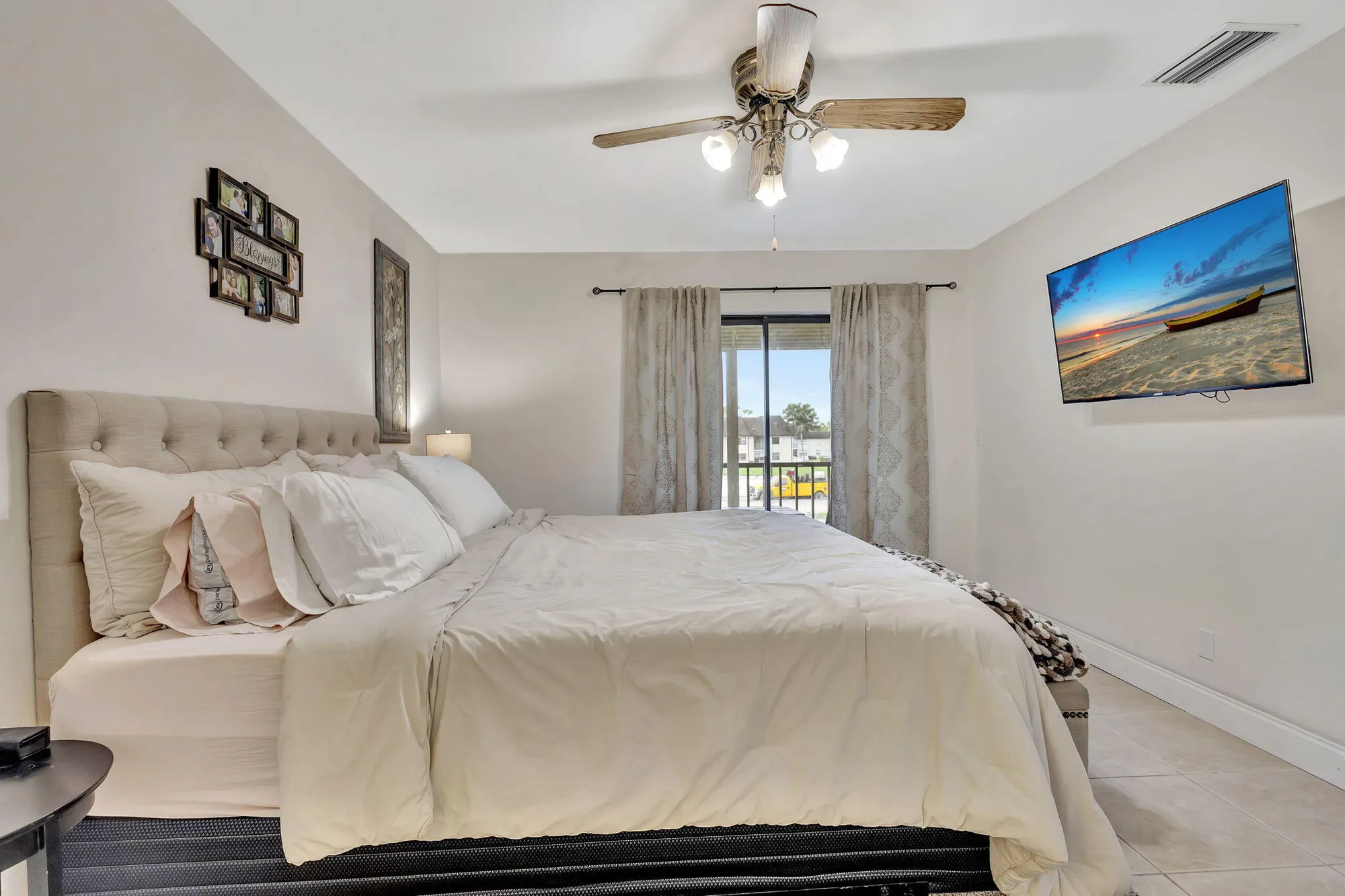 Property Slideshow image 19 of 33 | 4693 lucerne lakes blvd 203, Lake Worth, FL, 33467