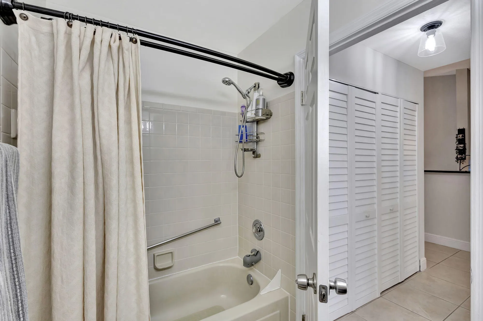 Property Slideshow image 30 of 33 | 4693 lucerne lakes blvd 203, Lake Worth, FL, 33467