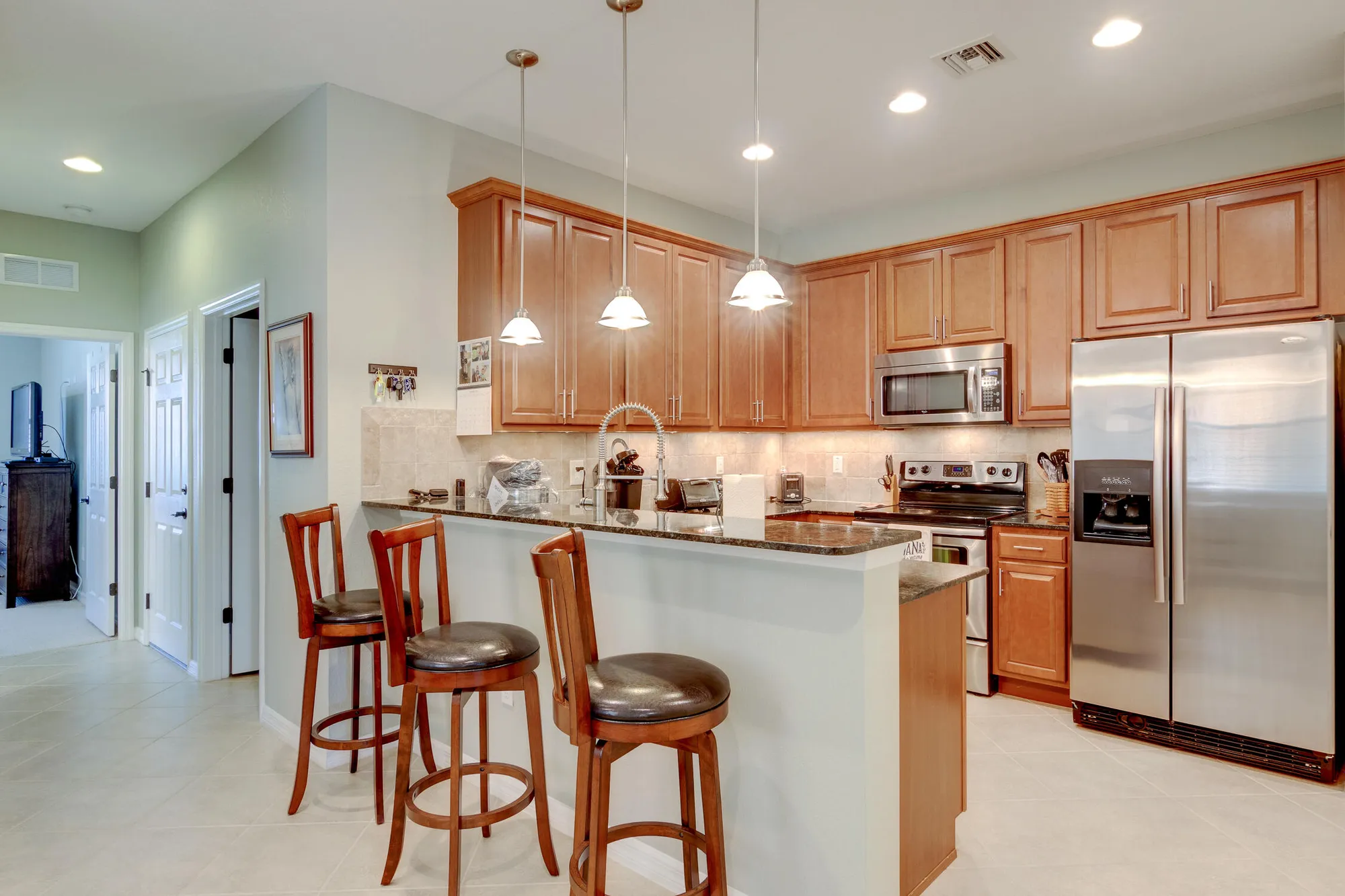 Property Slideshow image 3 of 35 | 6375 oxford cir # 104d, Vero Beach, FL, 32966