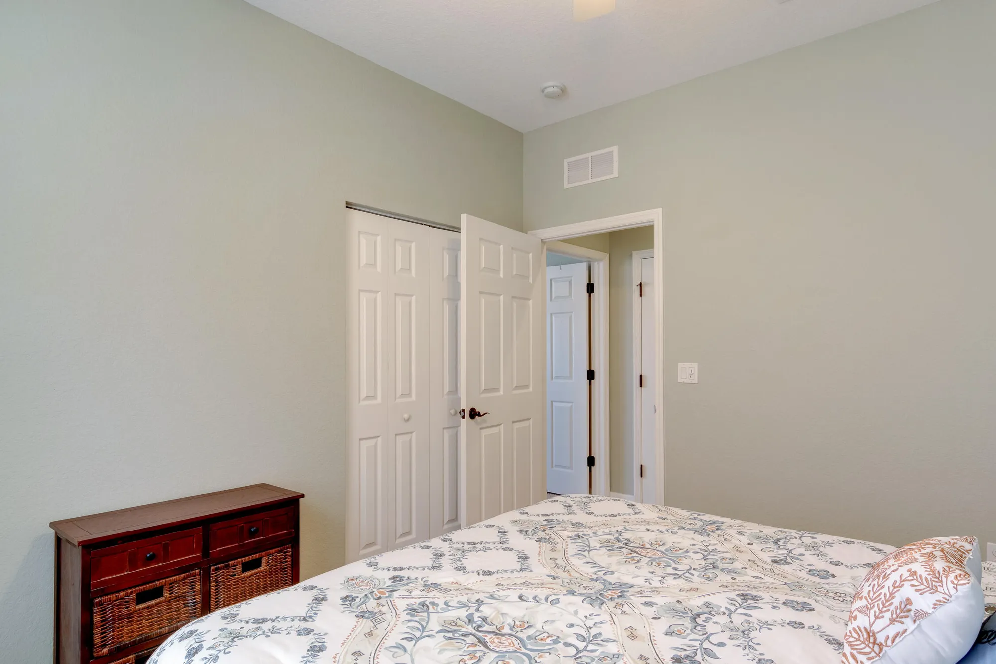 Property Slideshow image 20 of 35 | 6375 oxford cir # 104d, Vero Beach, FL, 32966