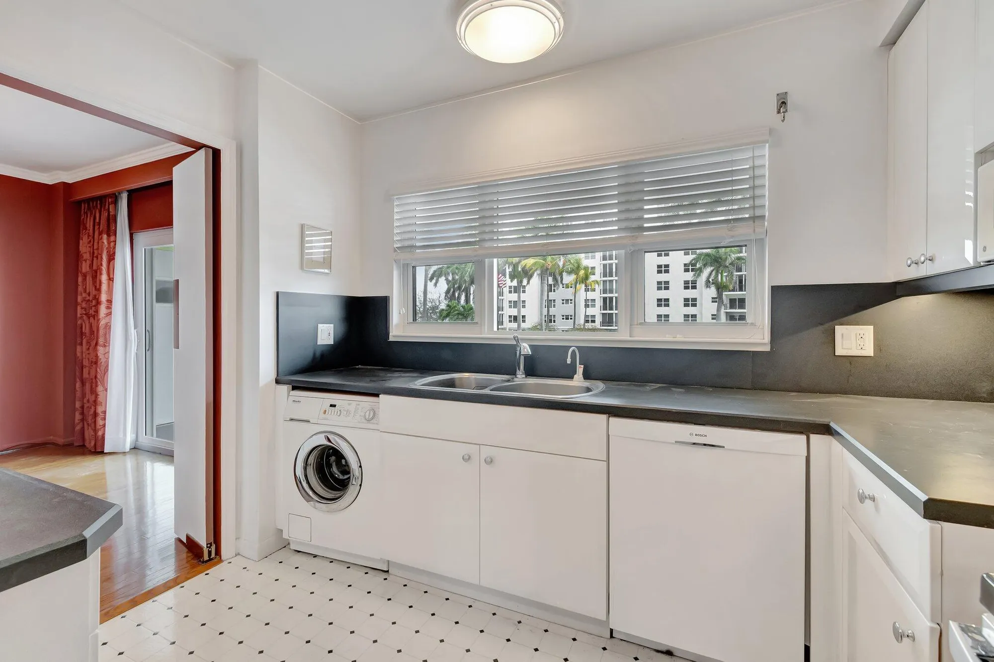 Property Slideshow image 9 of 56 | 220 macfarlane dr s203, Delray Beach, FL, 33483