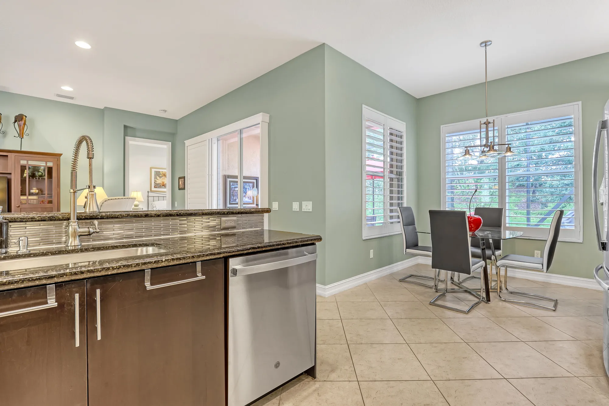 Property Slideshow image 17 of 40 | 9068 clearhill rd, Boynton Beach, FL, 33473