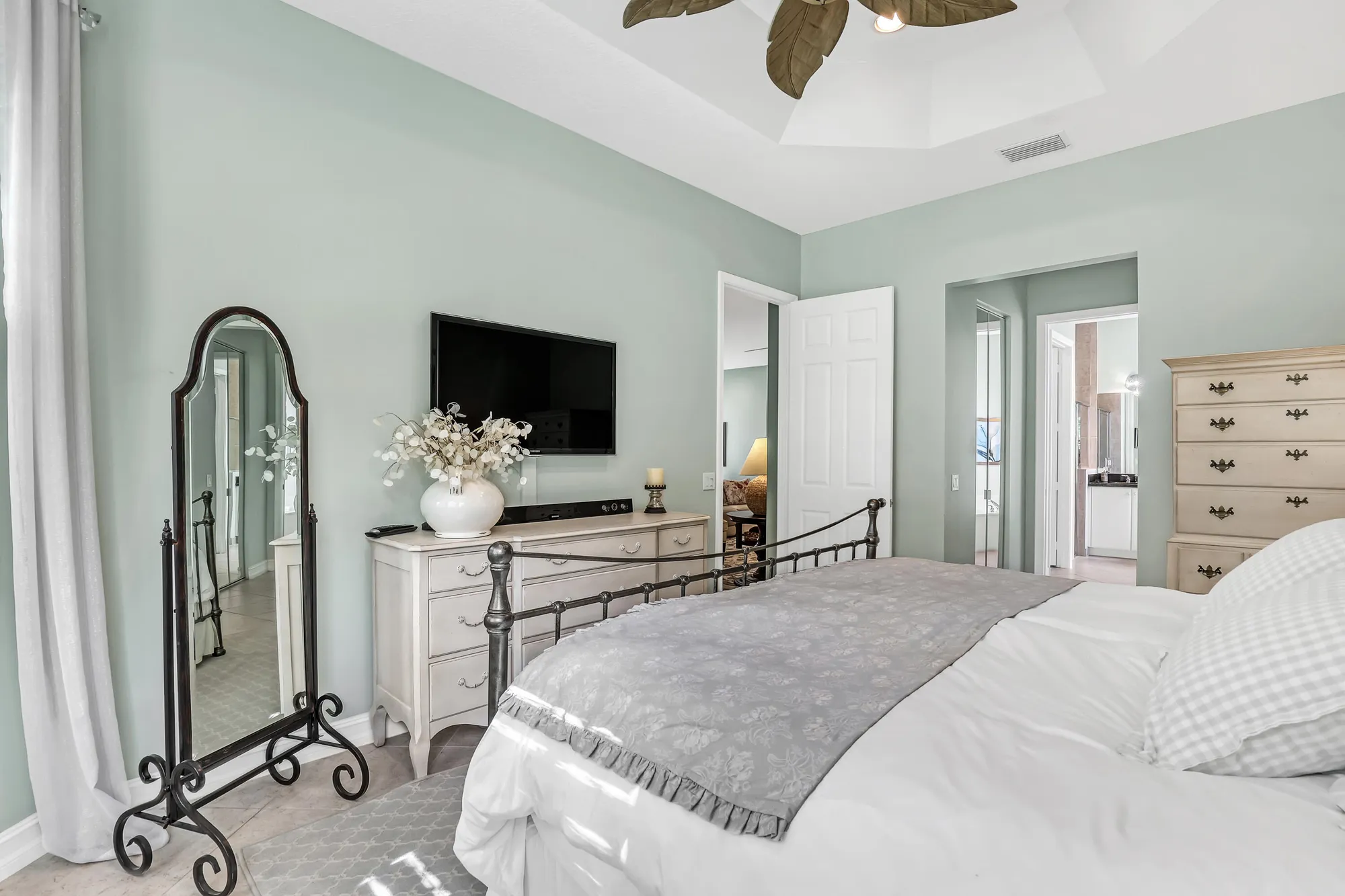 Property Slideshow image 24 of 40 | 9068 clearhill rd, Boynton Beach, FL, 33473