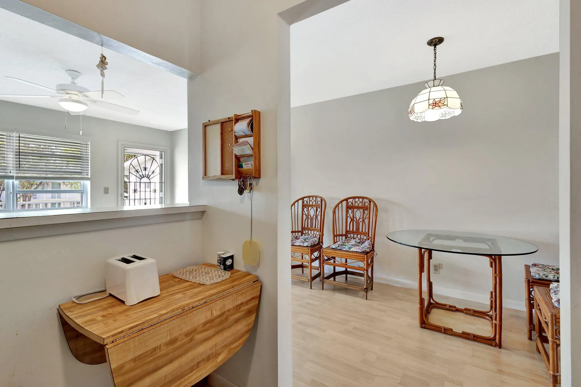 Property Slideshow image 4 of 22 | 320 horizons 210, Boynton Beach, FL, 33435