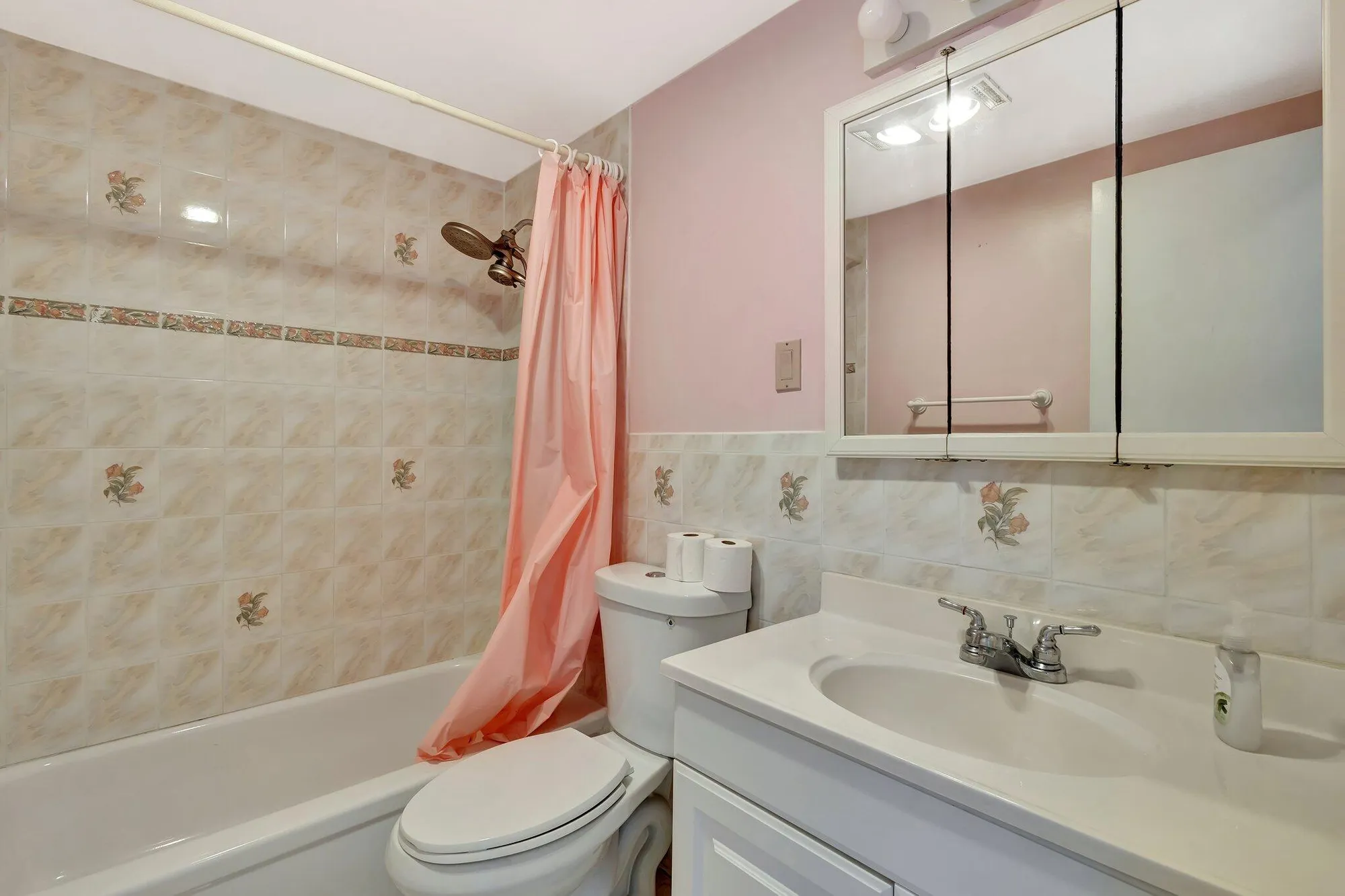 Property Slideshow image 11 of 22 | 320 horizons 210, Boynton Beach, FL, 33435