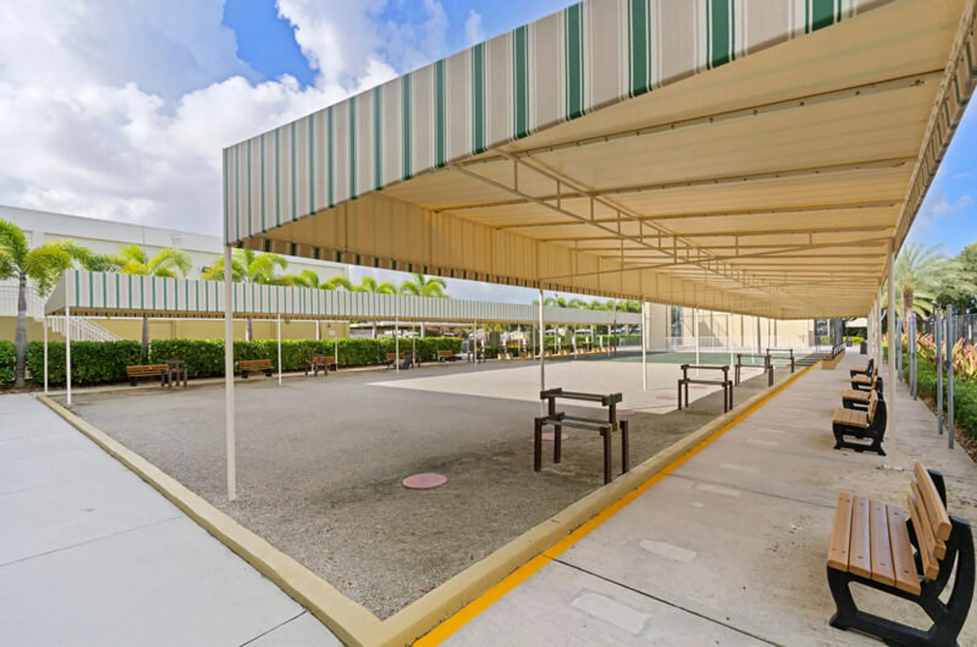 Property Slideshow image 61 of 84 | 107 sheffield e unit e, West Palm Beach, FL, 33417