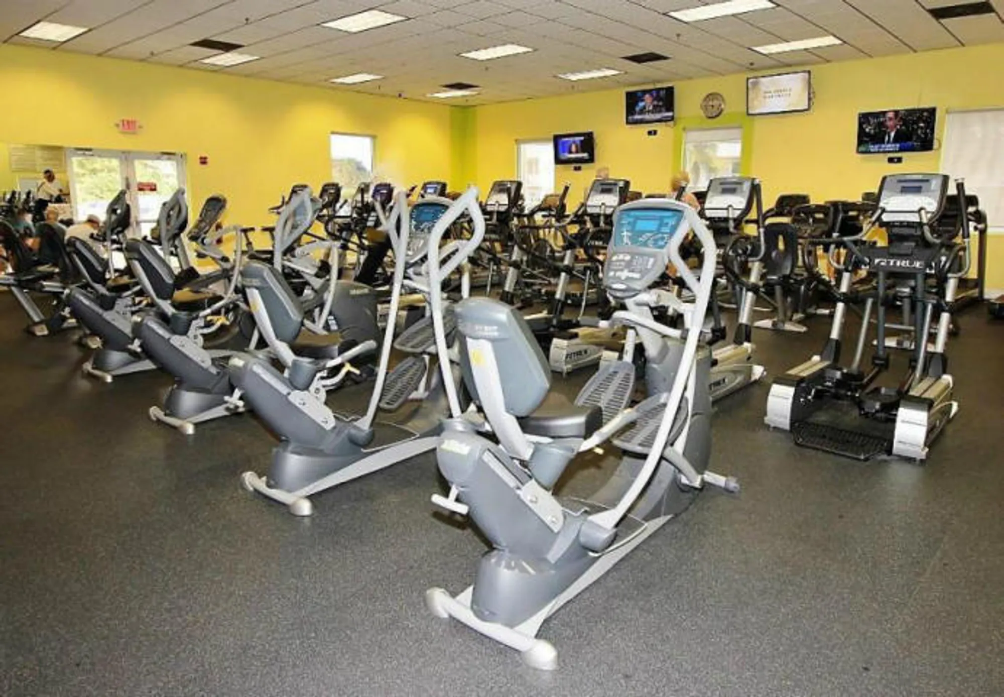 Property Slideshow image 78 of 84 | 107 sheffield e unit e, West Palm Beach, FL, 33417