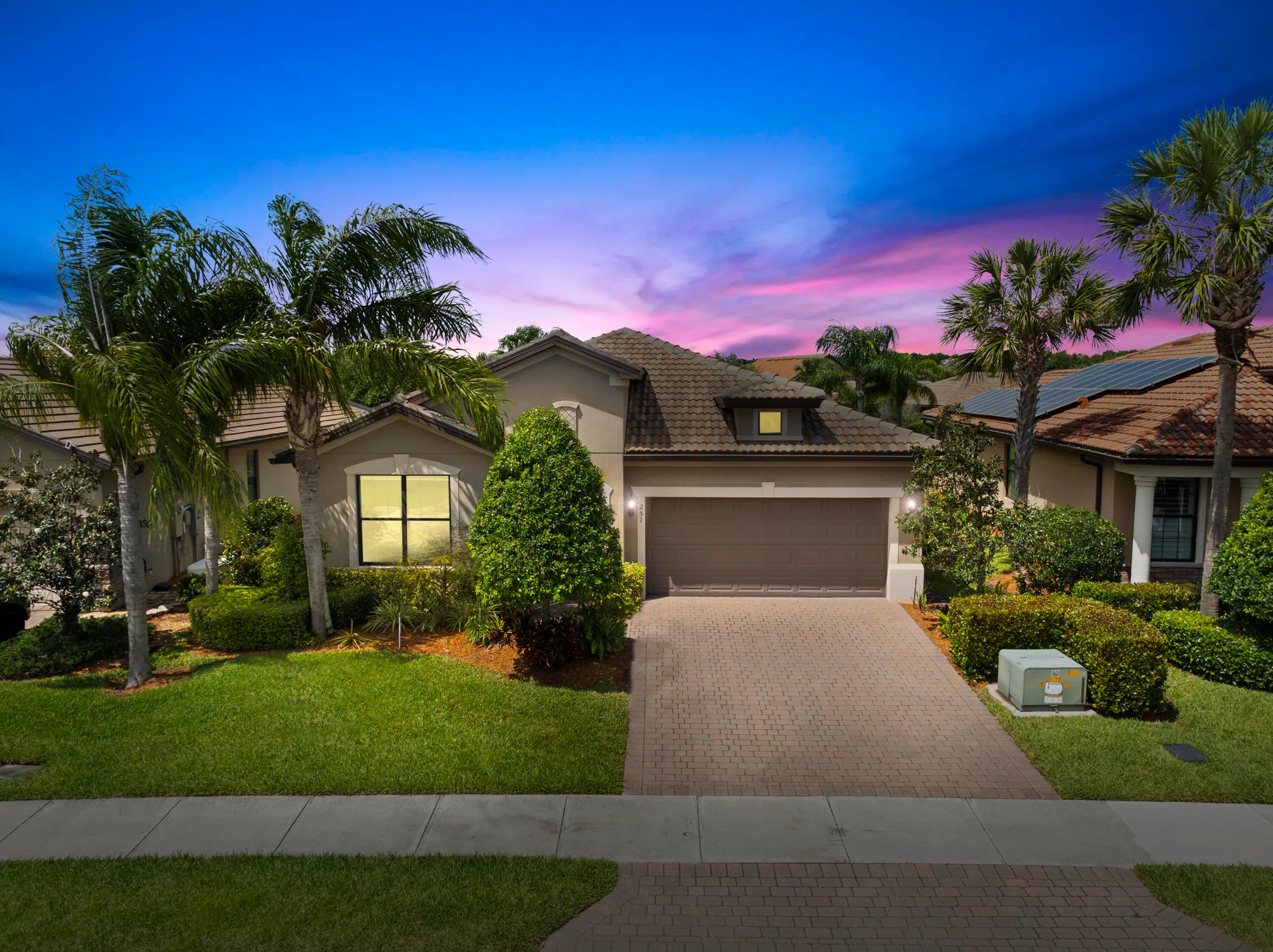 Property Slideshow image 5 of 75 | 251 se courances dr, Port Saint Lucie, FL, 34984