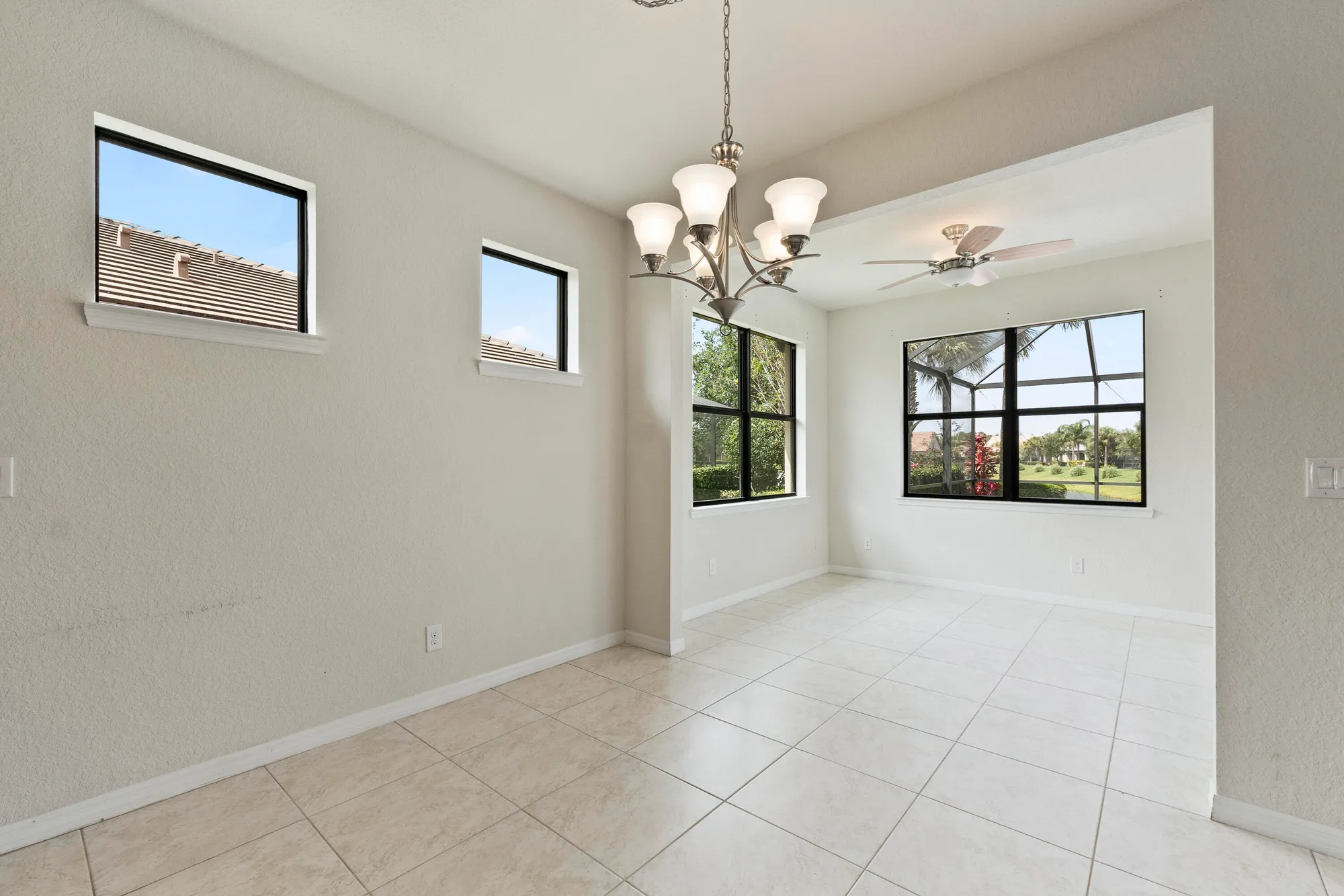 Property Slideshow image 18 of 75 | 251 se courances dr, Port Saint Lucie, FL, 34984