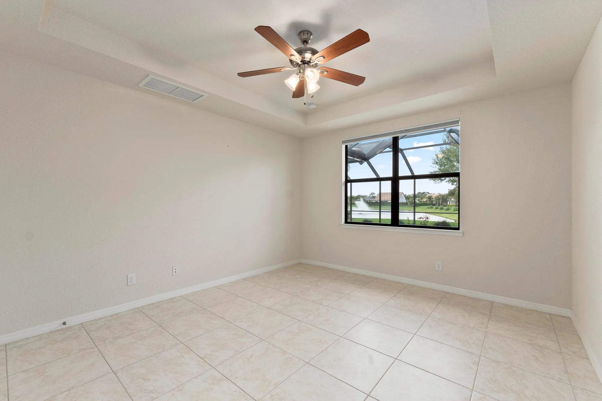 Property Slideshow image 22 of 75 | 251 se courances dr, Port Saint Lucie, FL, 34984