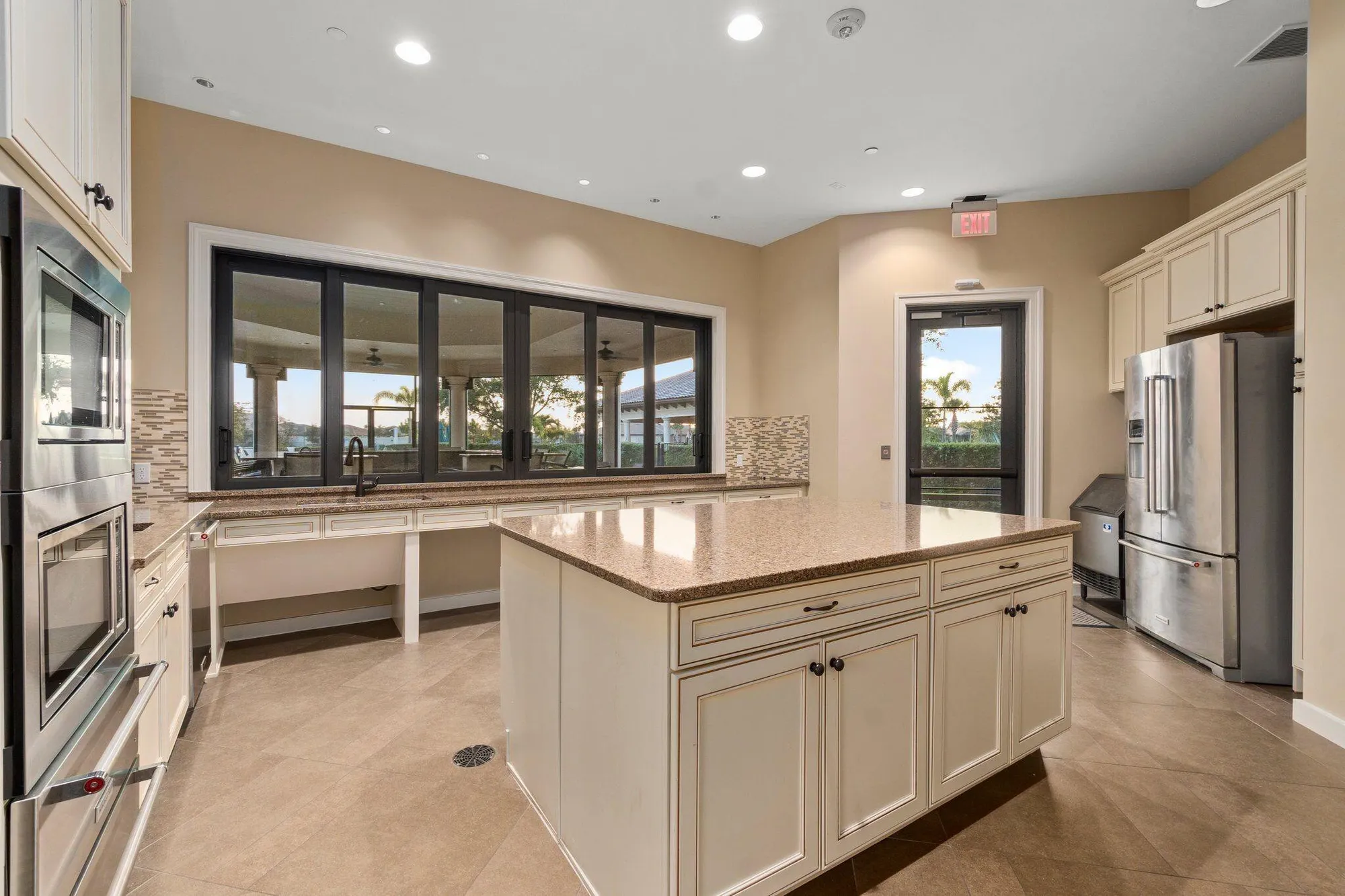 Property Slideshow image 59 of 75 | 251 se courances dr, Port Saint Lucie, FL, 34984