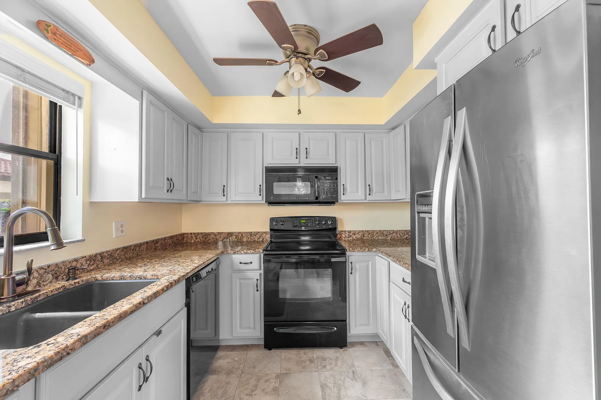 Property Slideshow image 8 of 31 | 331 sw south river dr 107, Stuart, FL, 34997