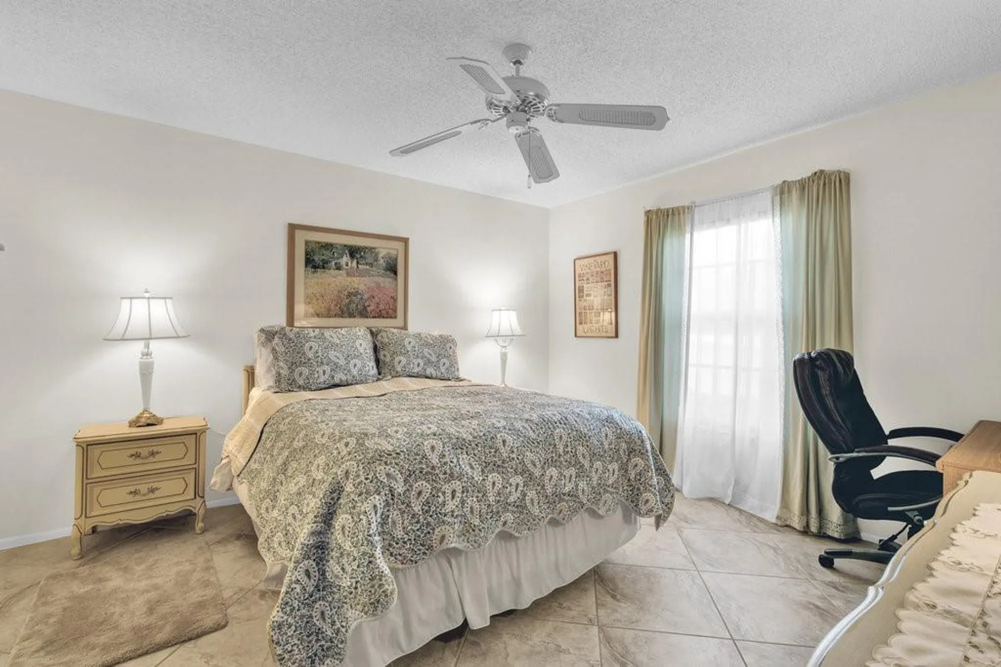 Property Slideshow image 13 of 35 | 9 plantation dr 104, Vero Beach, FL, 32966