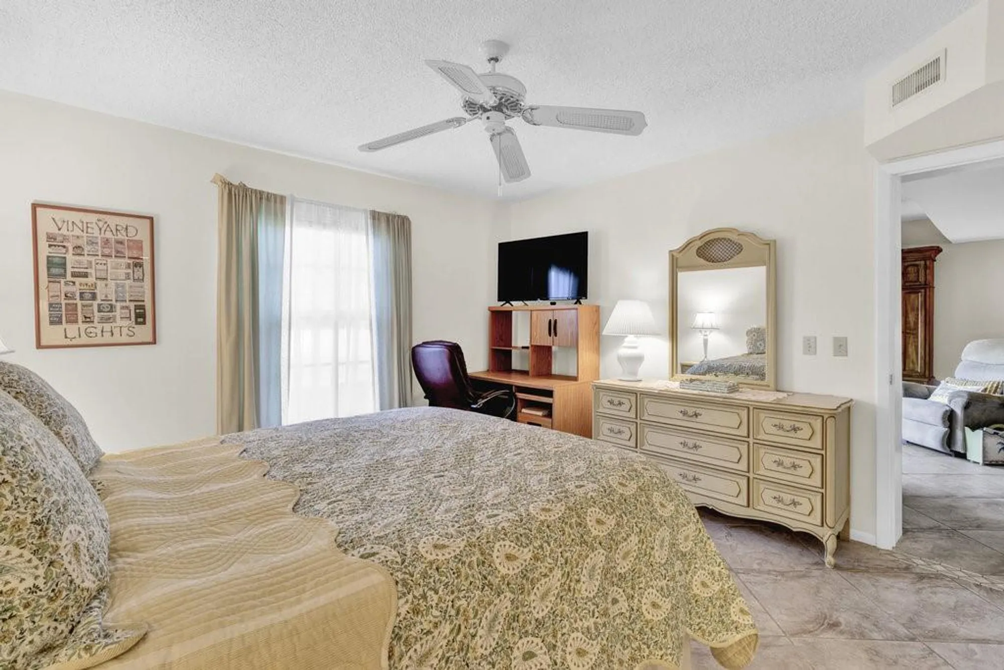 Property Slideshow image 15 of 35 | 9 plantation dr 104, Vero Beach, FL, 32966