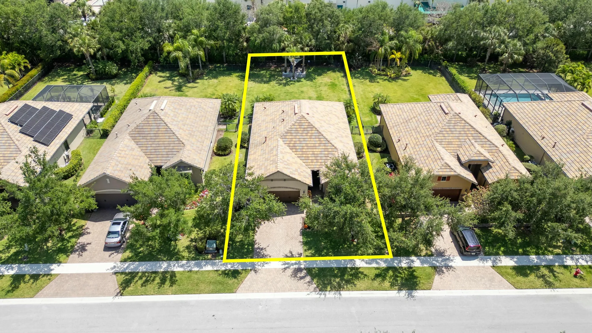 Property Slideshow image 18 of 30 | 3406 florence st, Wellington, FL, 33414