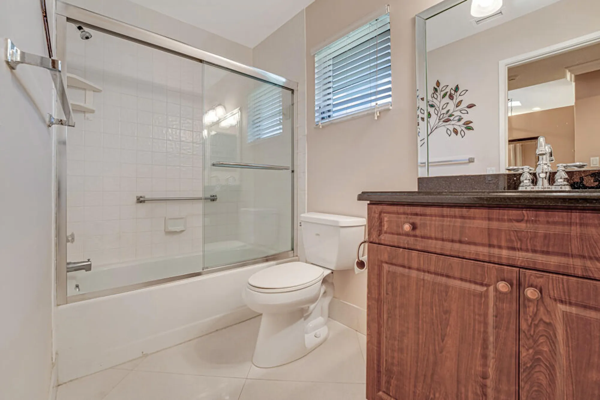 Property Slideshow image 25 of 47 | 6069 sunny pointe cir, Delray Beach, FL, 33484