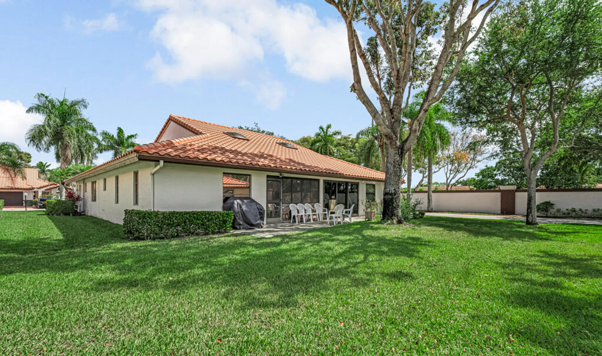 Property Slideshow image 38 of 47 | 6069 sunny pointe cir, Delray Beach, FL, 33484