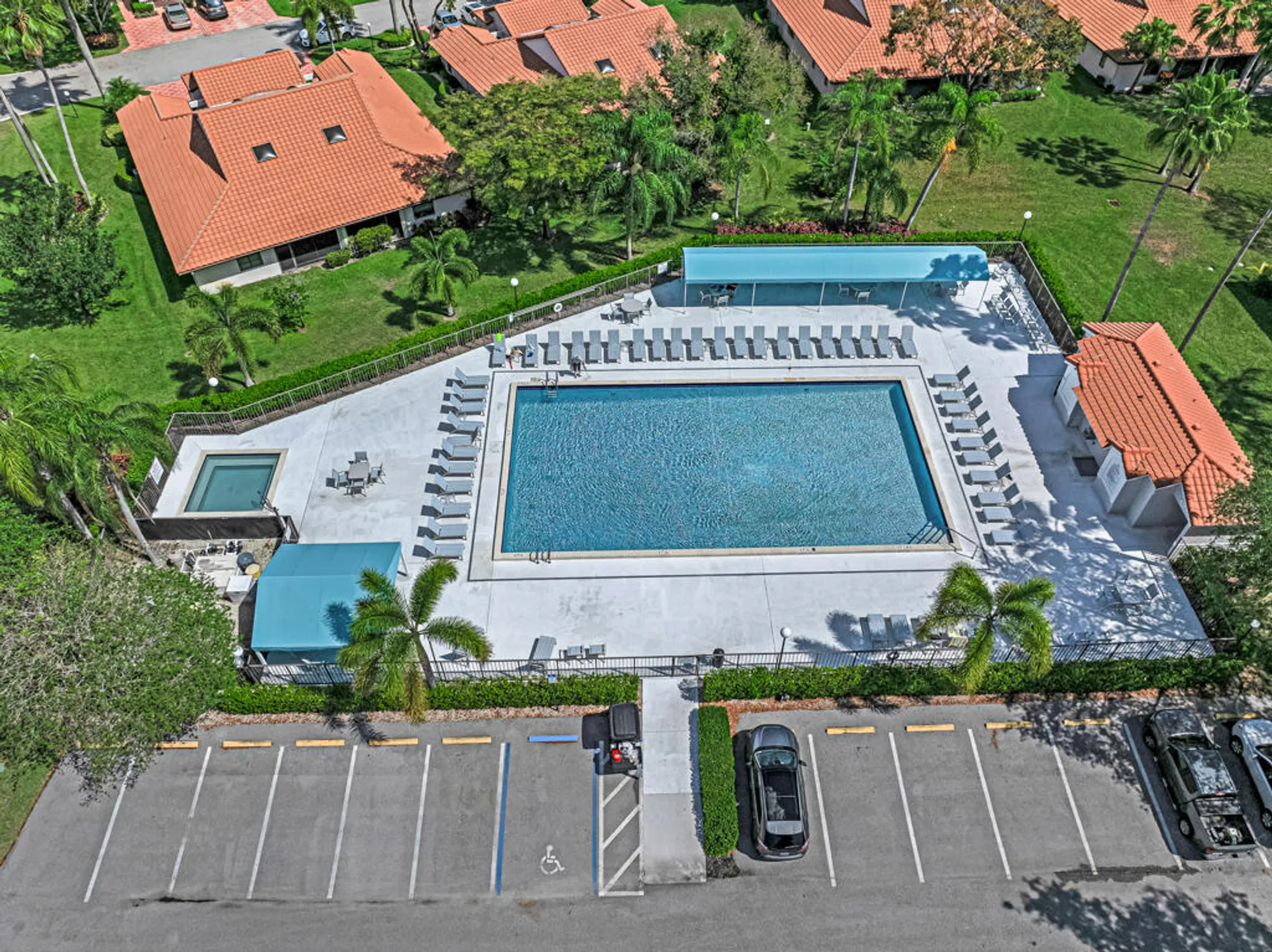 Property Slideshow image 46 of 47 | 6069 sunny pointe cir, Delray Beach, FL, 33484