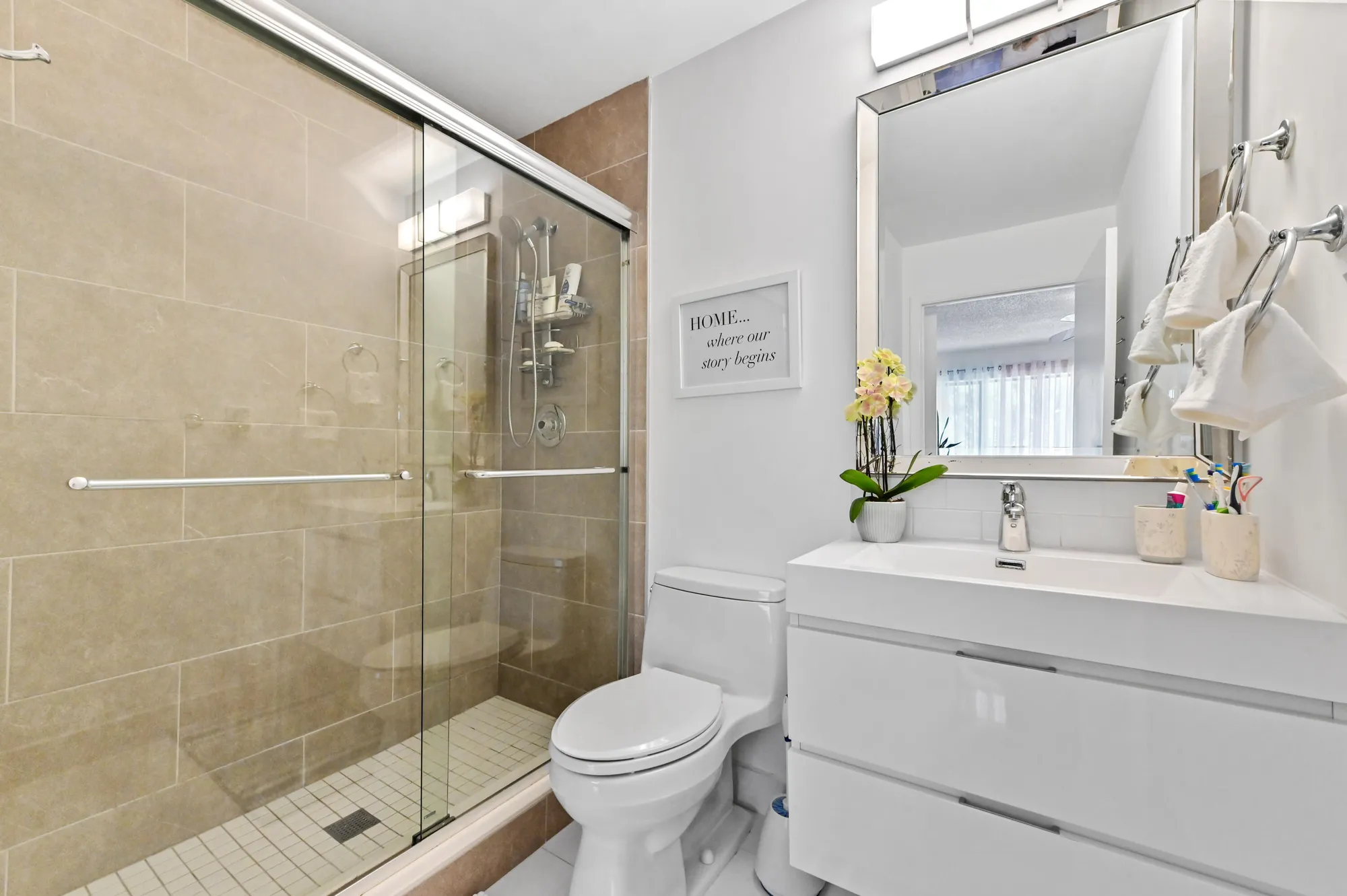 Property Slideshow image 16 of 55 | 15492 lakes of delray blvd apt 203, Delray Beach, FL, 33484