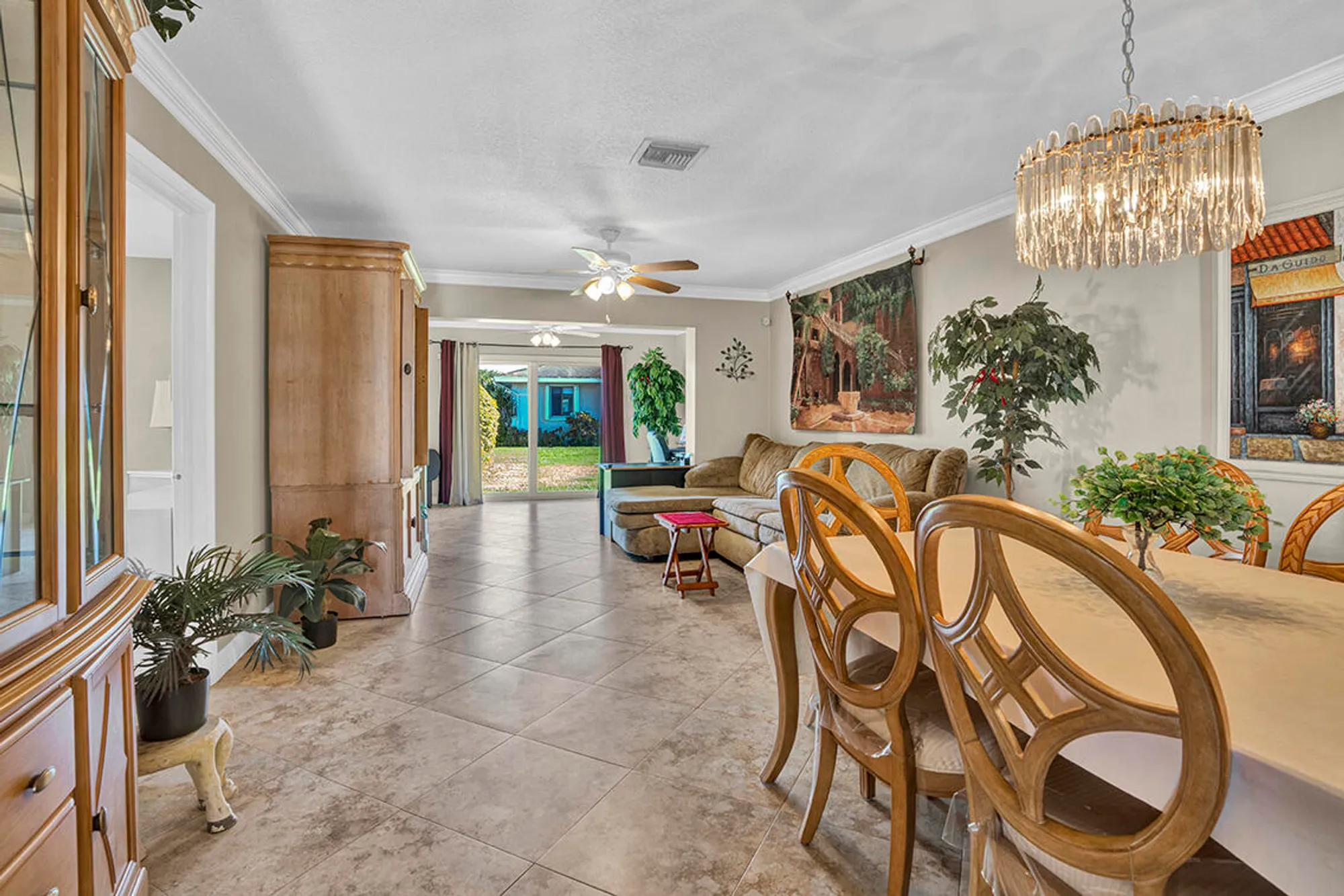 Property Slideshow image 10 of 43 | 6722 moonlit dr, Delray Beach, FL, 33446