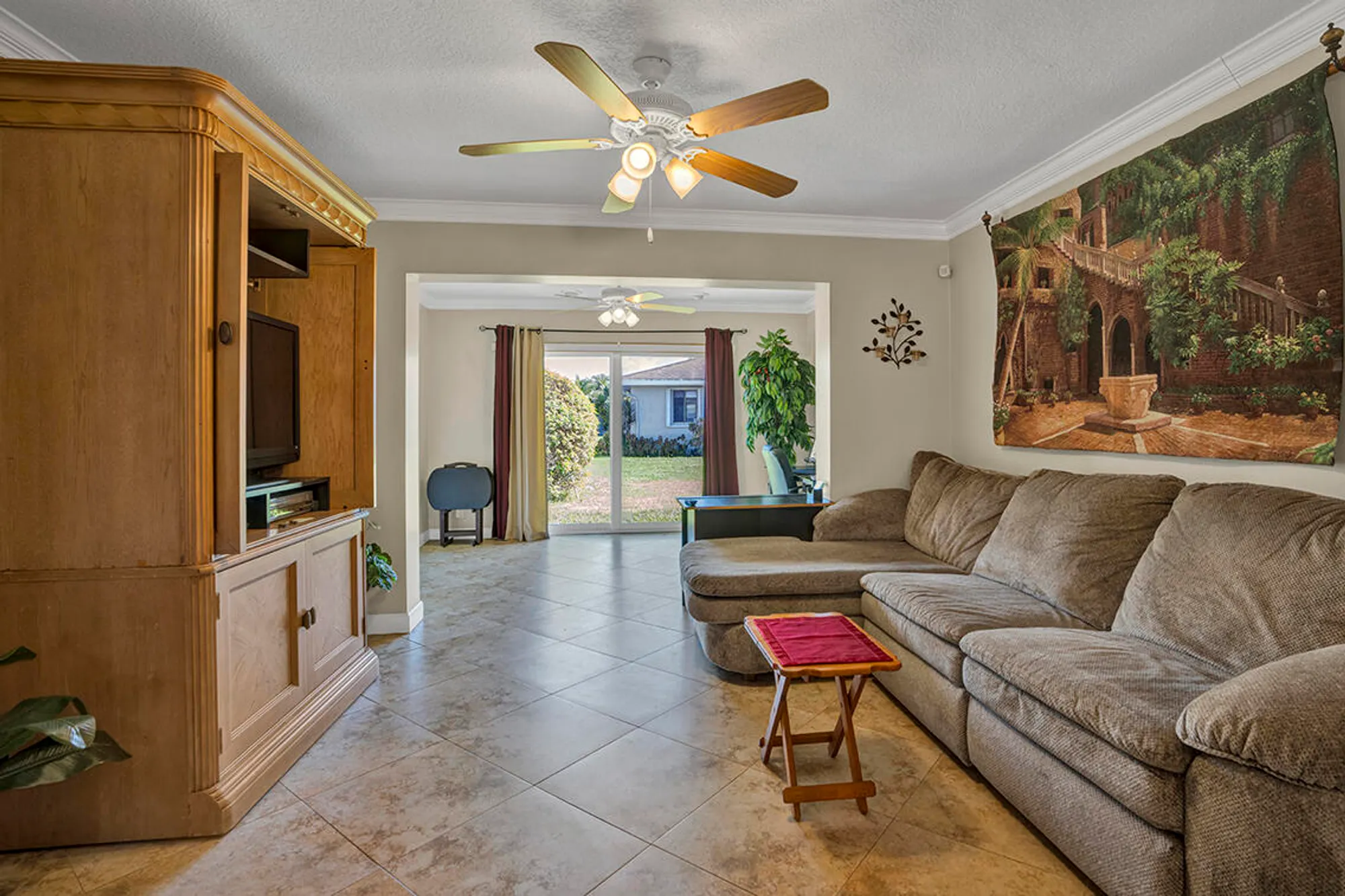 Property Slideshow image 12 of 43 | 6722 moonlit dr, Delray Beach, FL, 33446