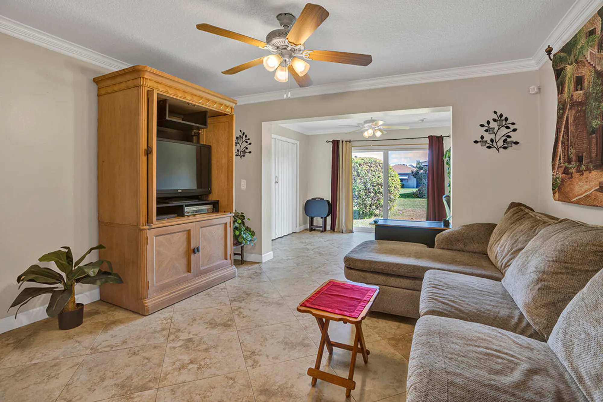 Property Slideshow image 13 of 43 | 6722 moonlit dr, Delray Beach, FL, 33446