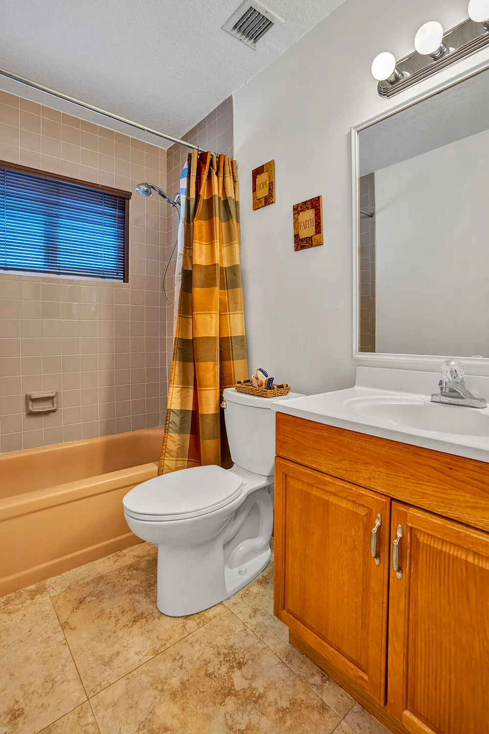 Property Slideshow image 23 of 43 | 6722 moonlit dr, Delray Beach, FL, 33446