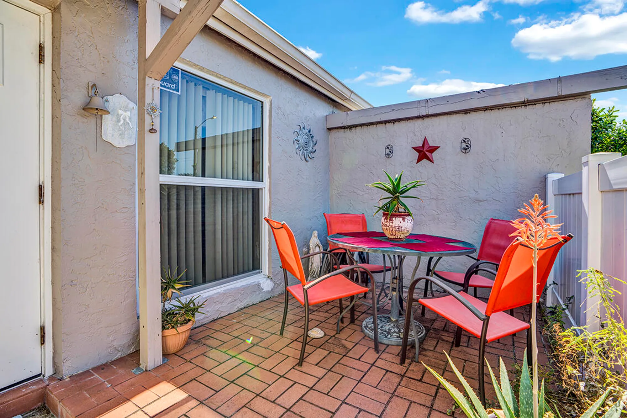 Property Slideshow image 25 of 43 | 6722 moonlit dr, Delray Beach, FL, 33446