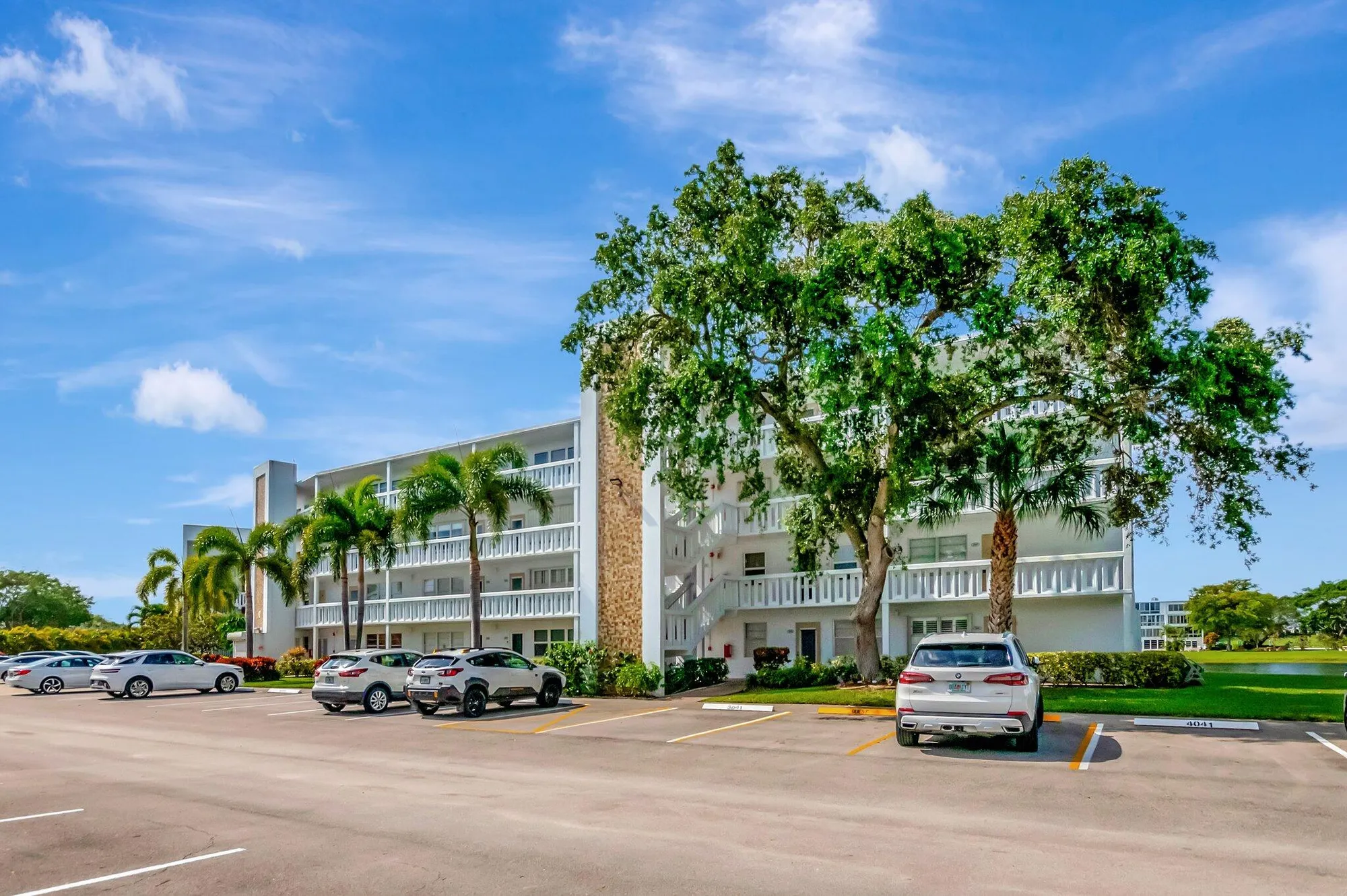 Property Slideshow image 20 of 75 | 2043 cambridge c, Deerfield Beach, FL, 33442