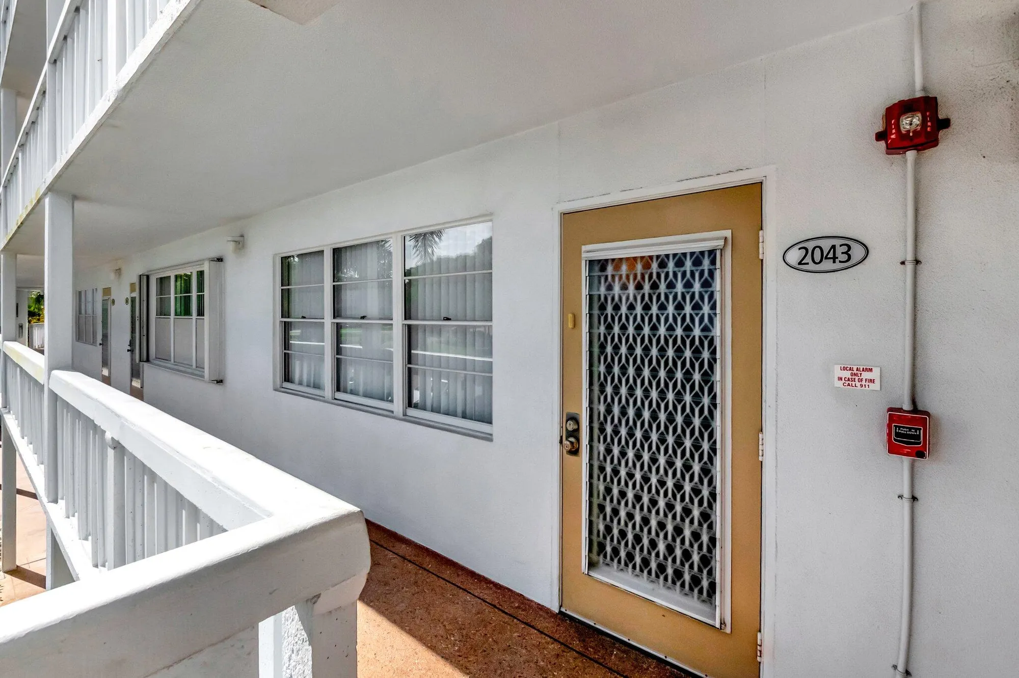Property Slideshow image 19 of 75 | 2043 cambridge c, Deerfield Beach, FL, 33442
