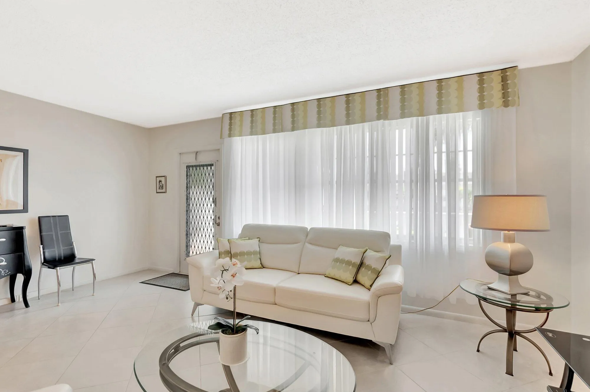 Property Slideshow image 6 of 75 | 2043 cambridge c, Deerfield Beach, FL, 33442